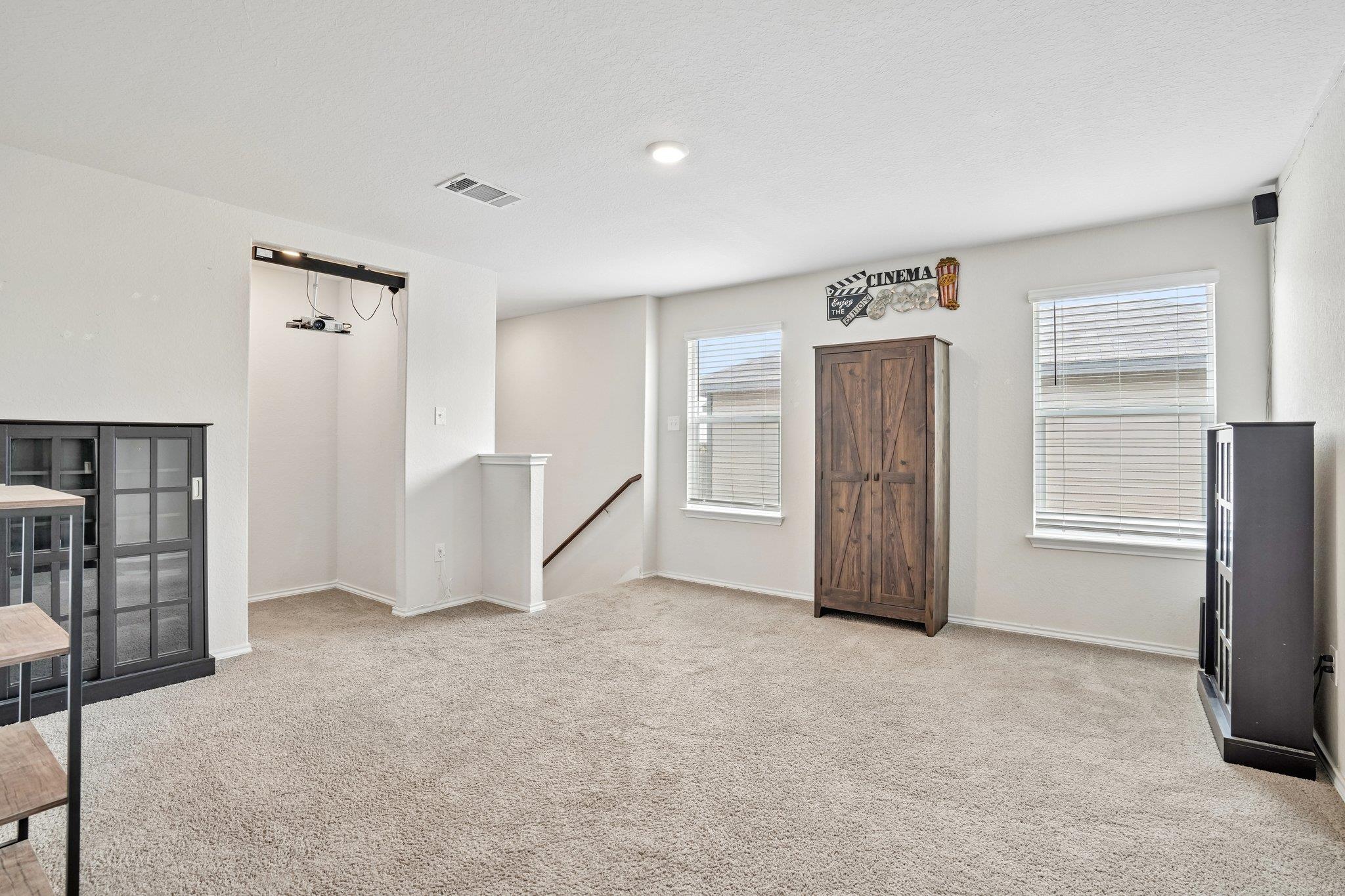 15535 Clove Spice WAY