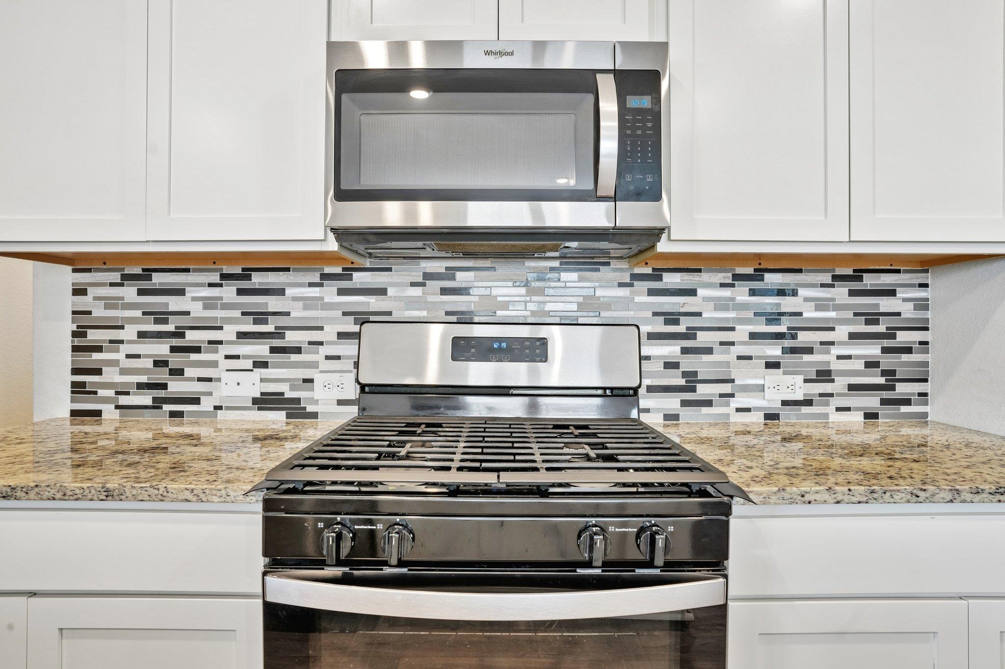 15535 Clove Spice WAY
