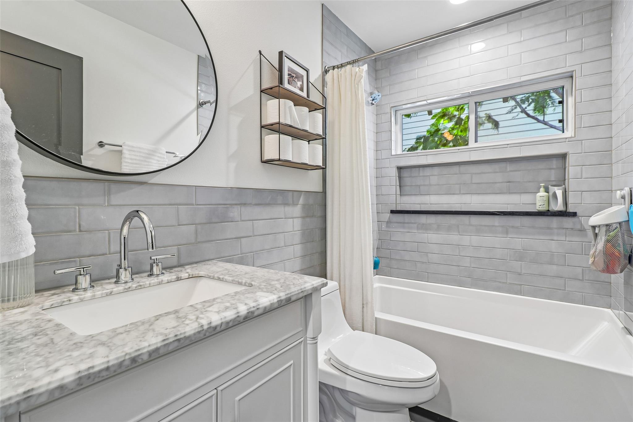 1706 Perez ST # 1