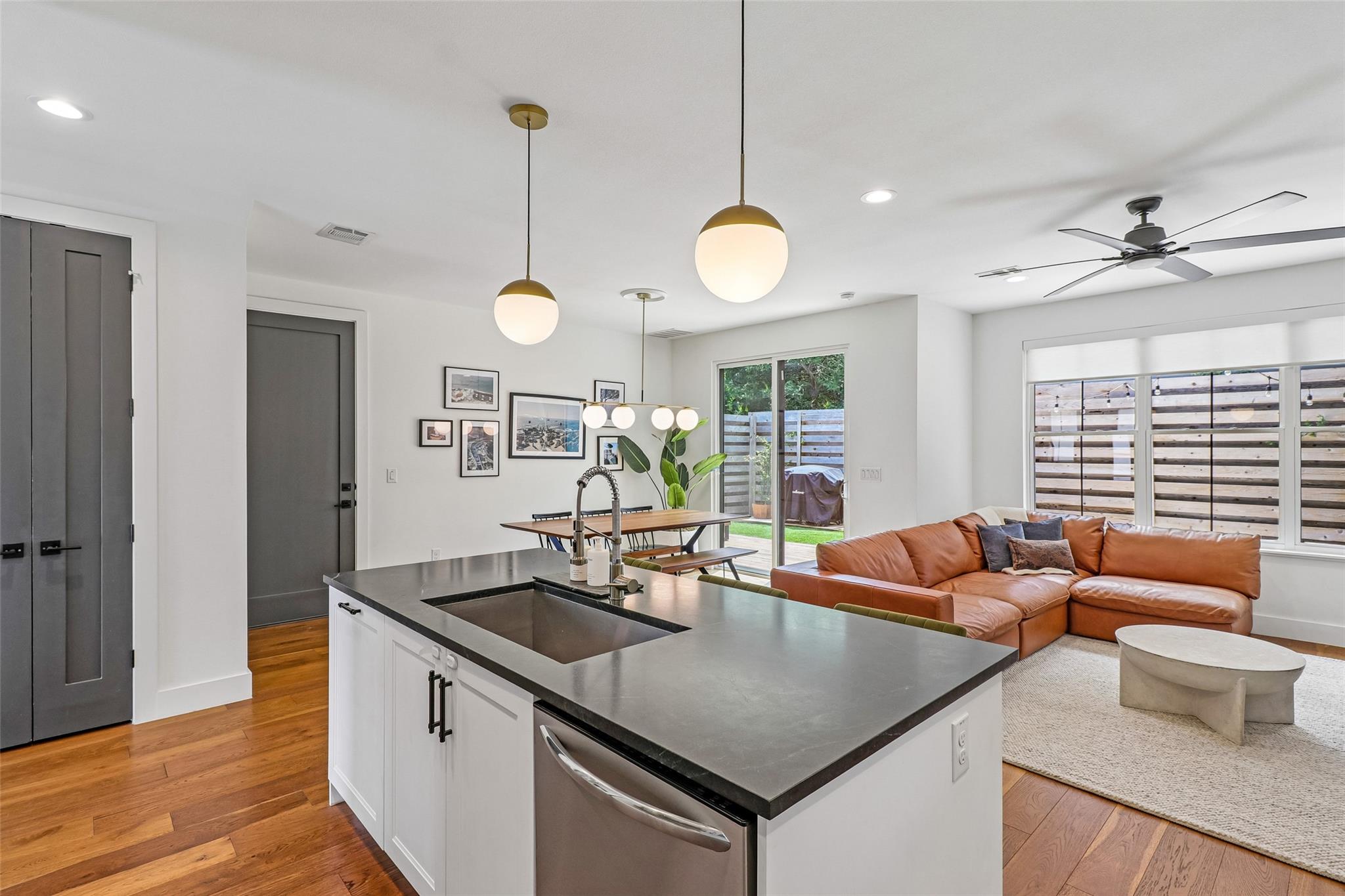 1706 Perez ST # 1