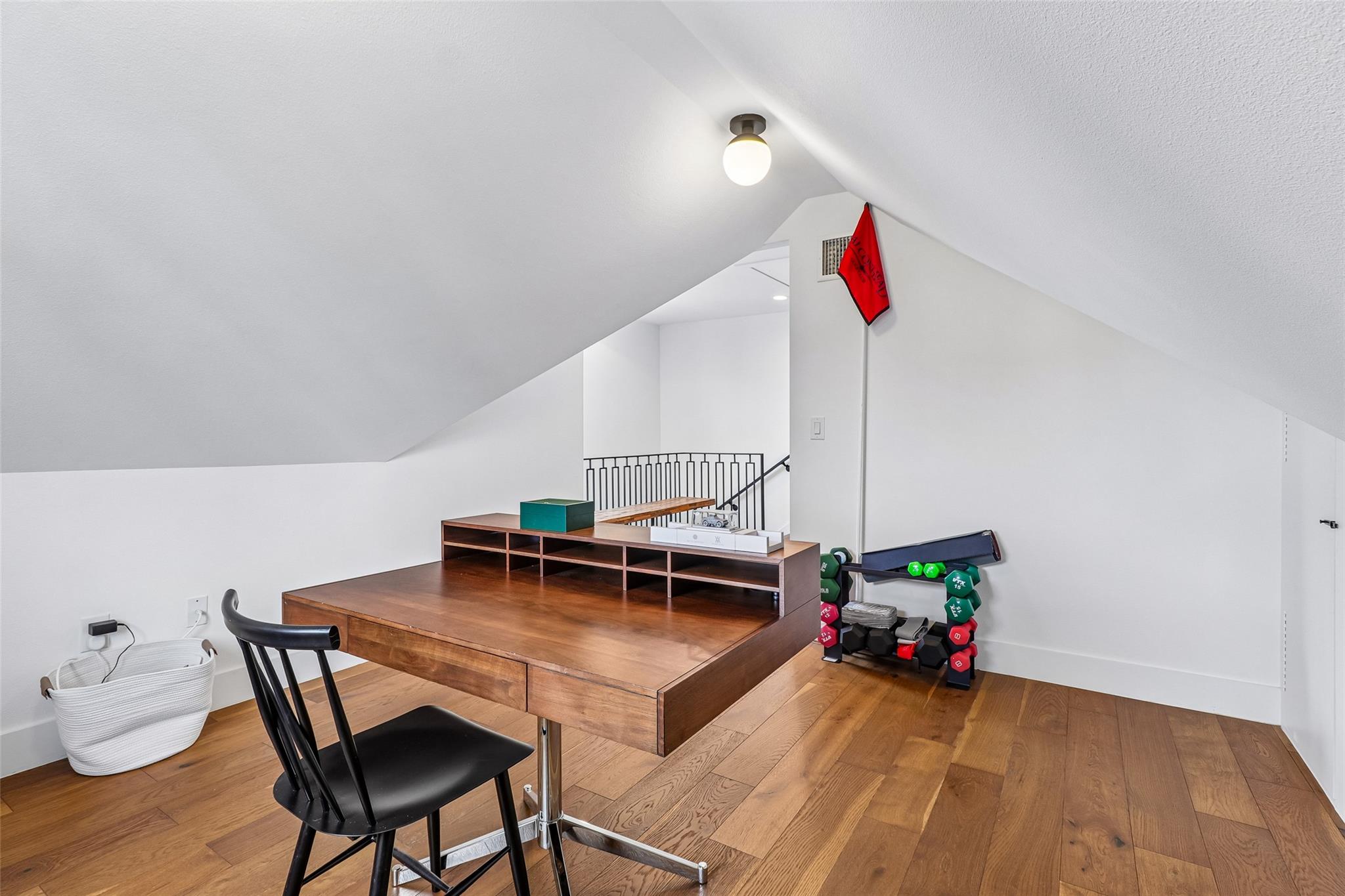 1706 Perez ST # 1