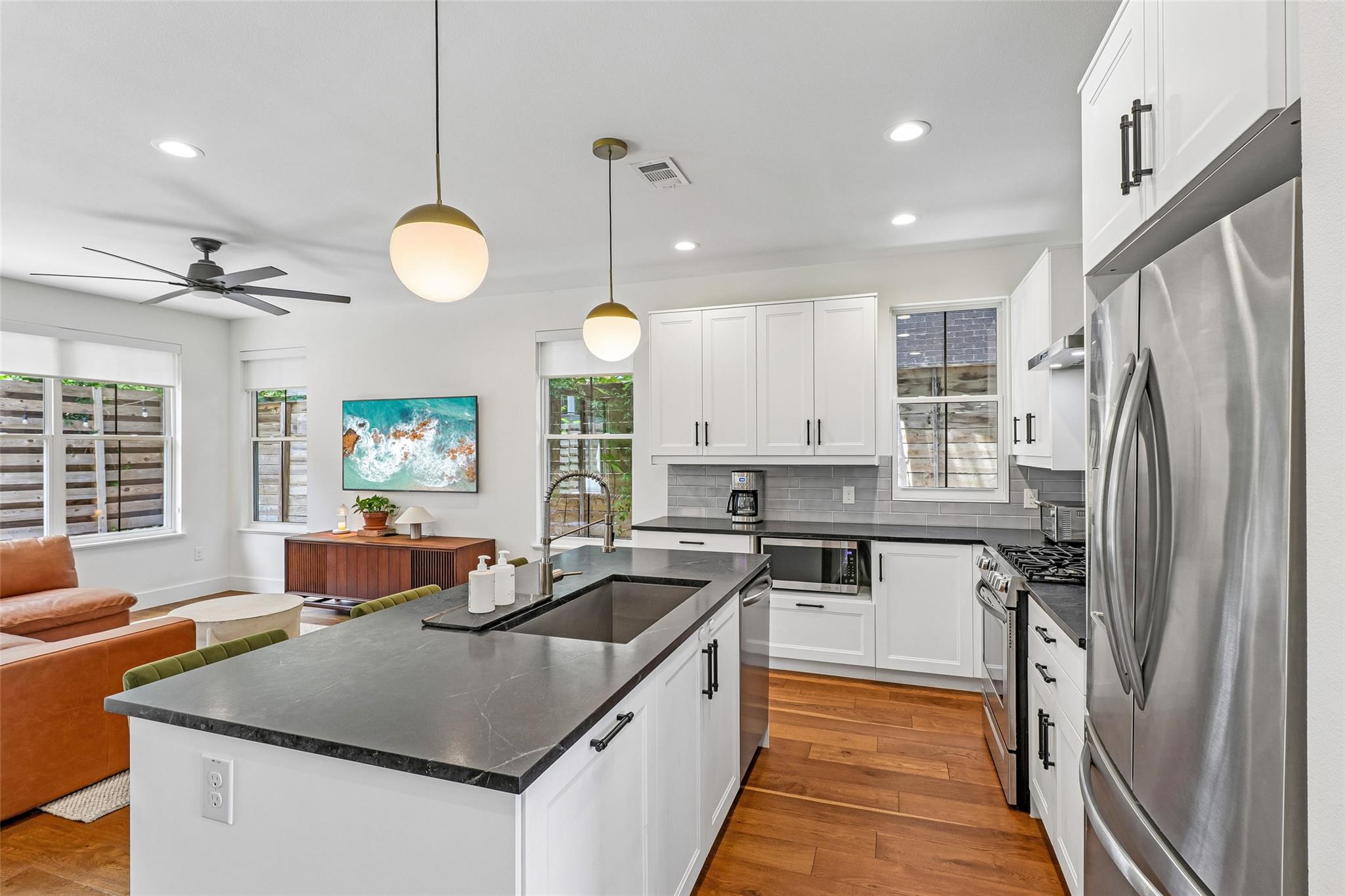 1706 Perez ST # 1