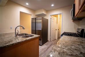 4913 Misty Slope LN