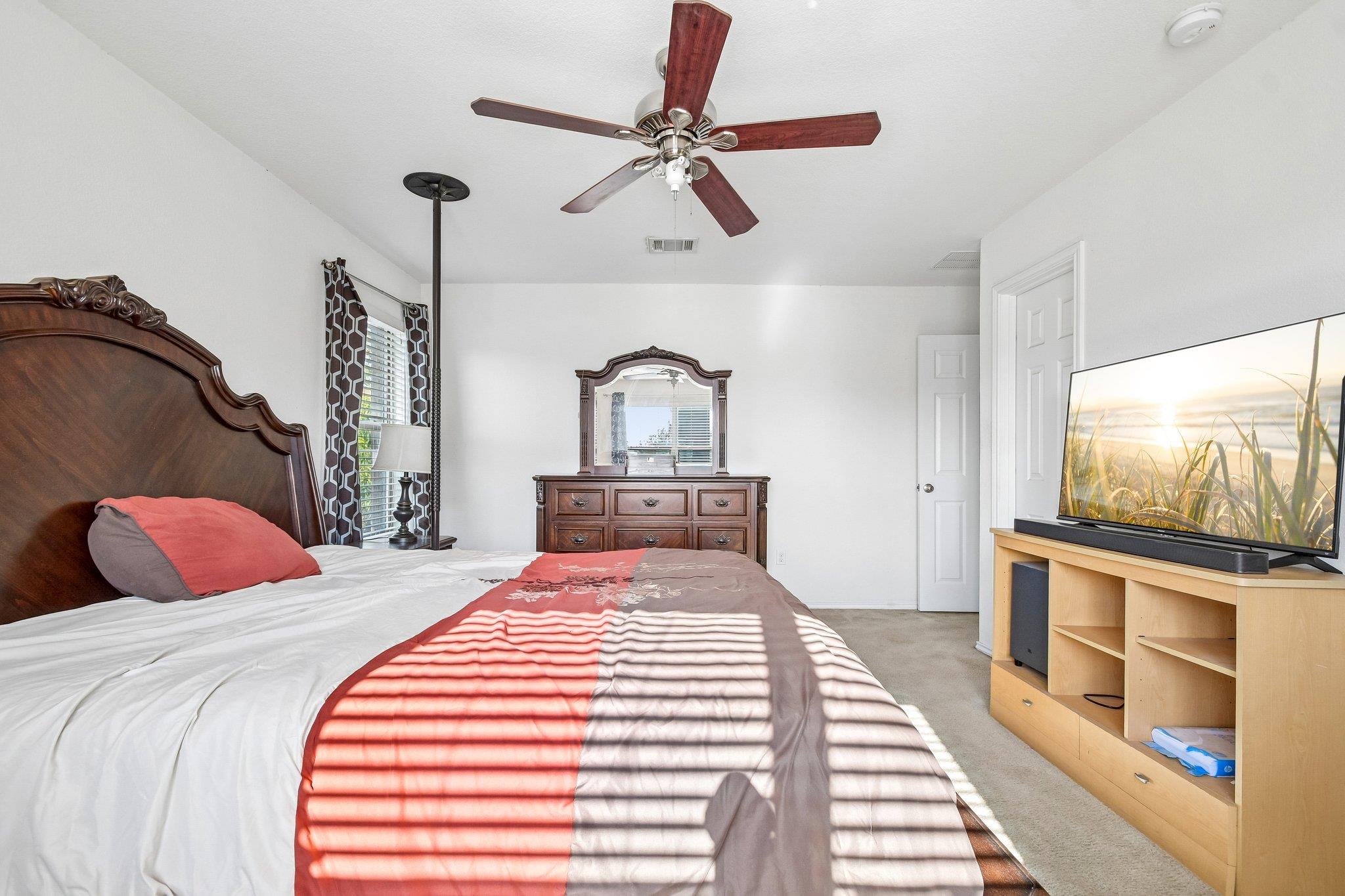 260 Cushman DR