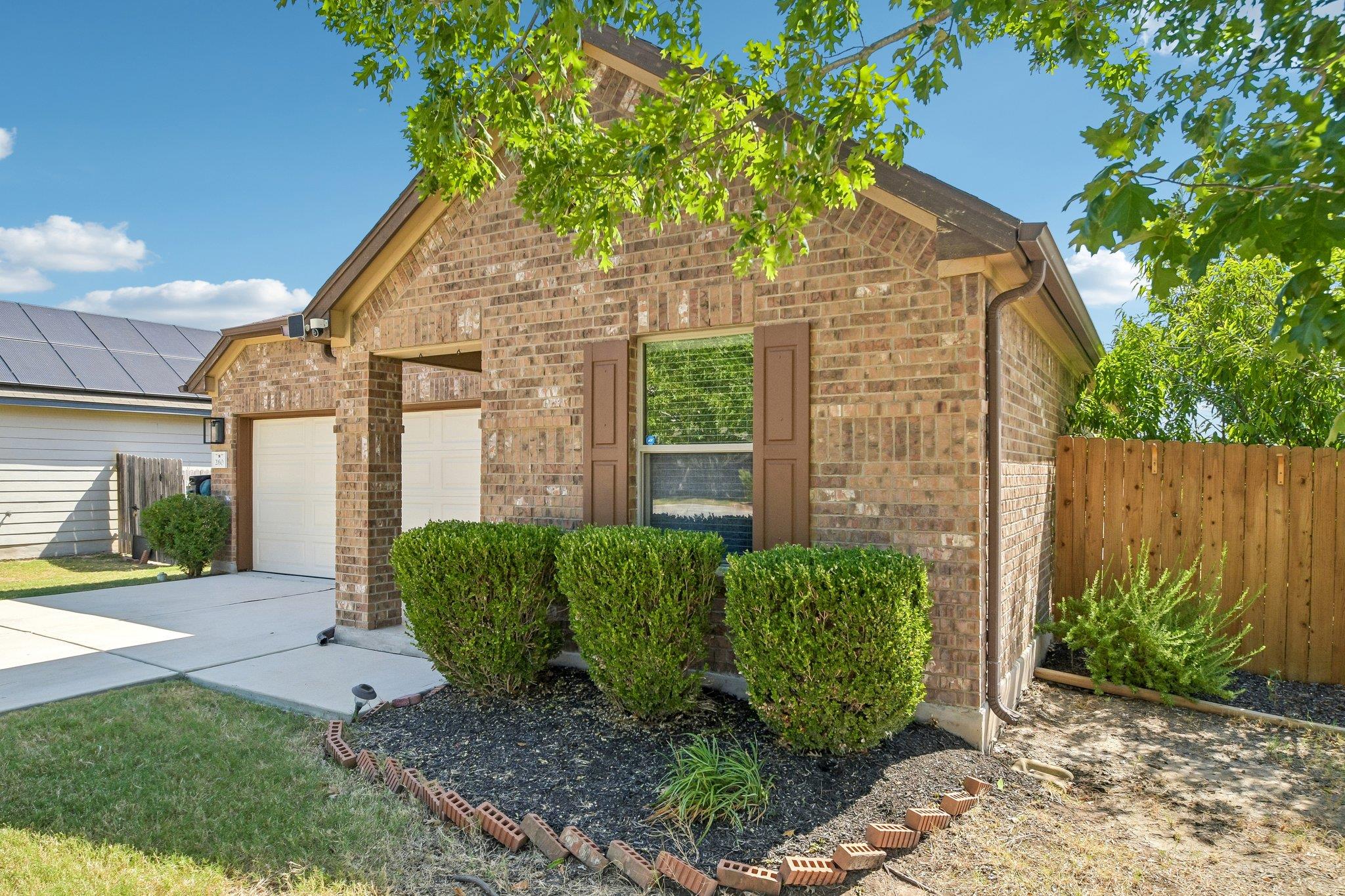 260 Cushman DR