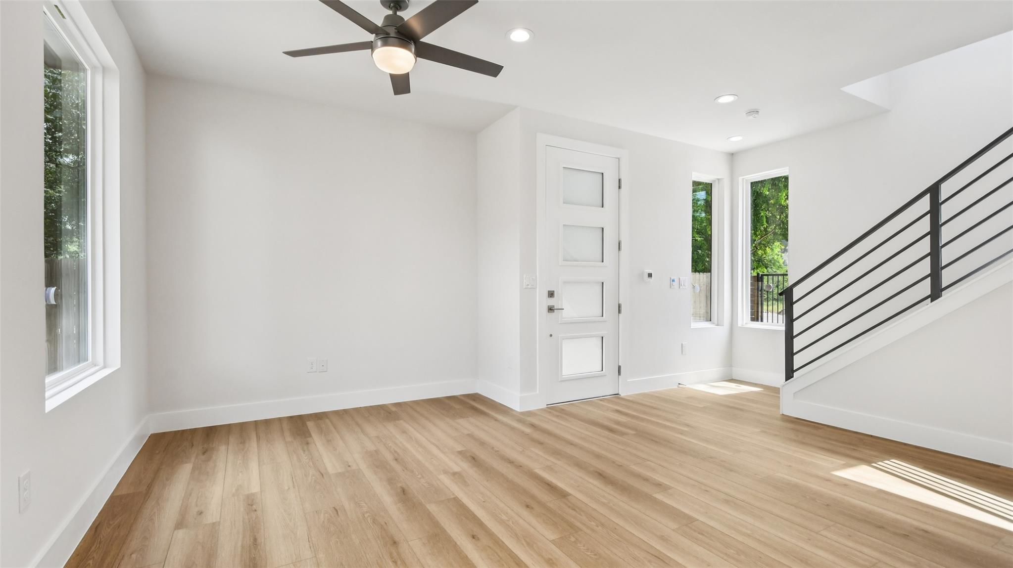 9104 Georgian DR