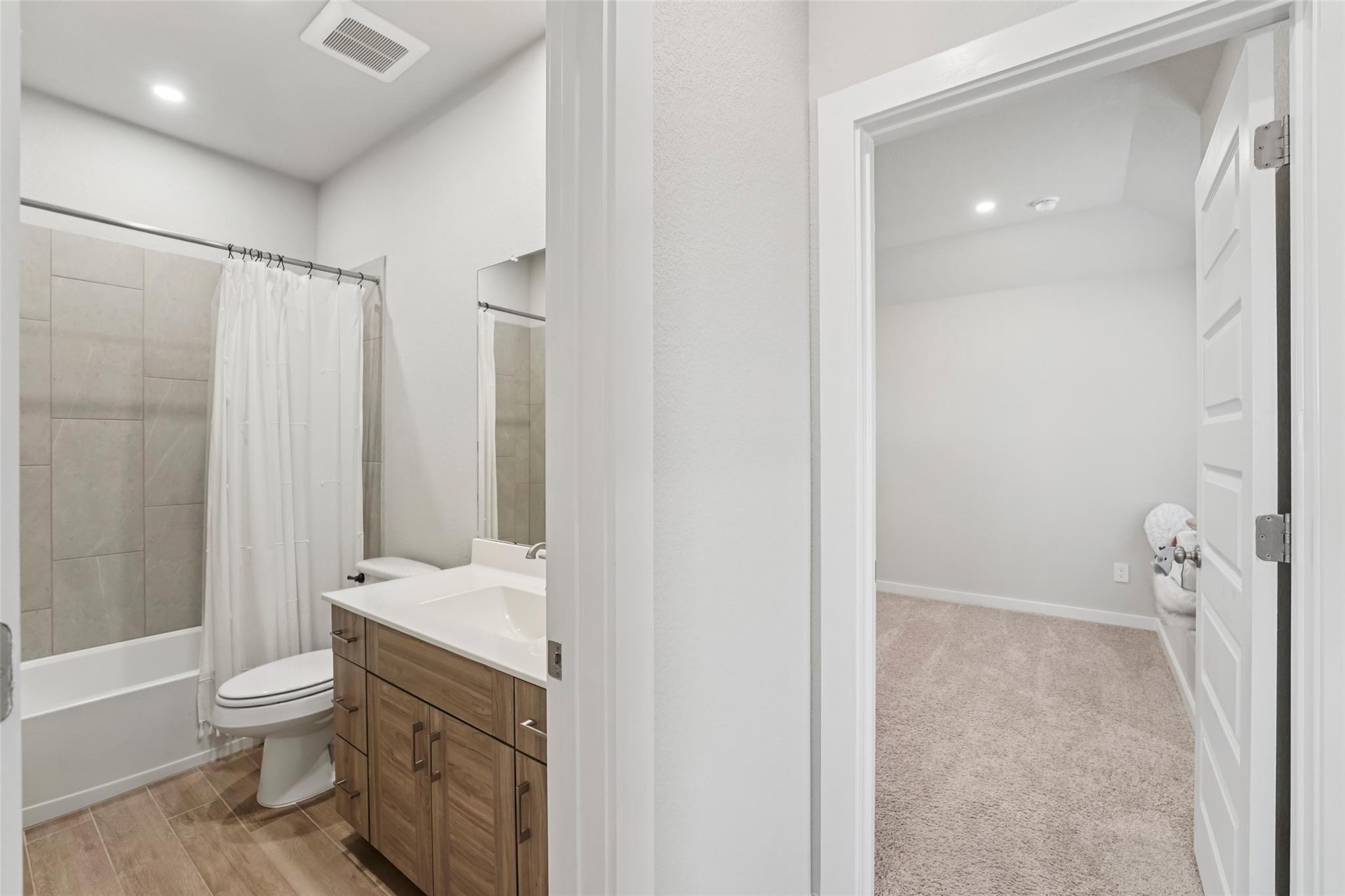 1108 Sweetspire ST