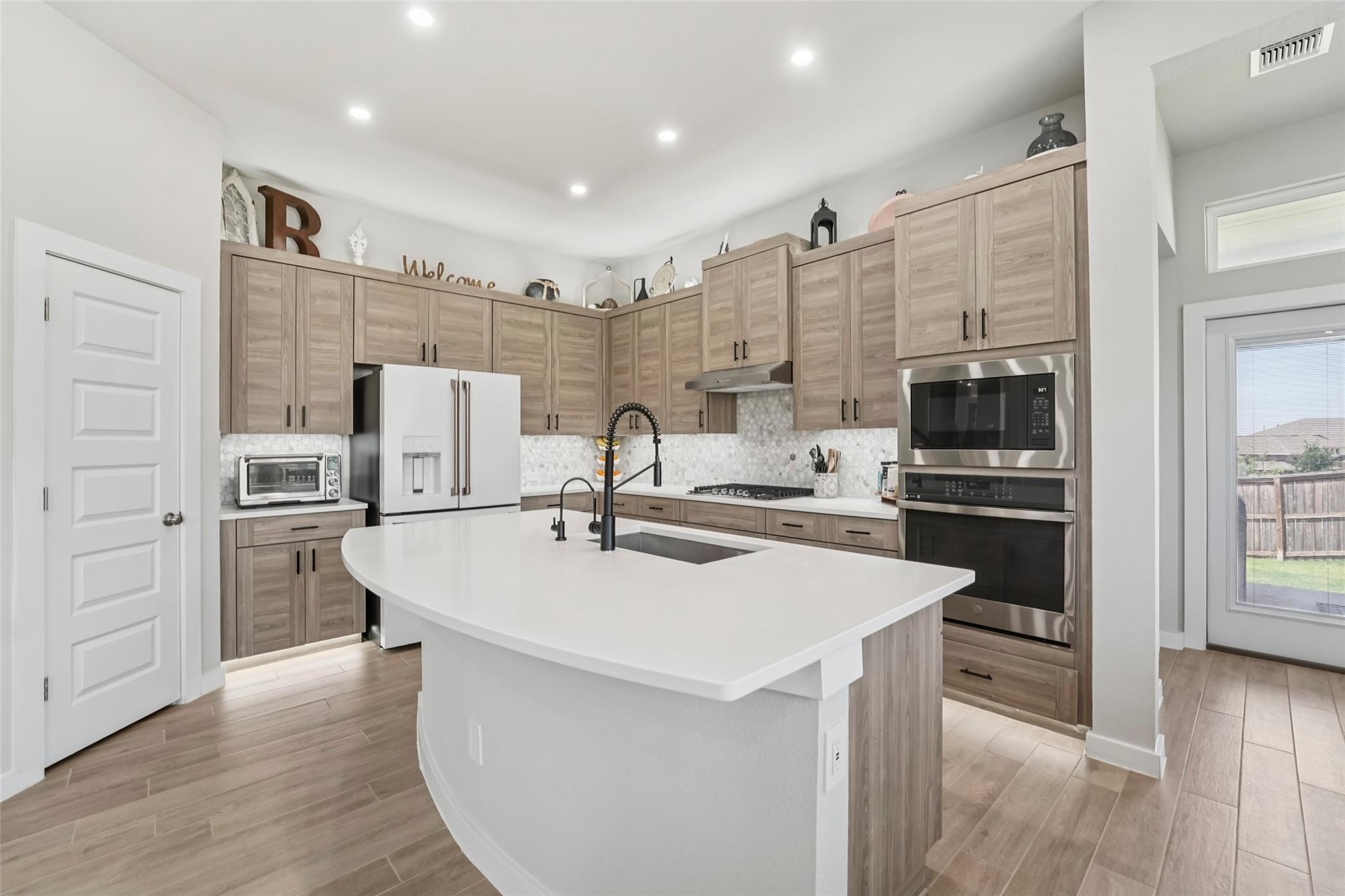 1108 Sweetspire ST
