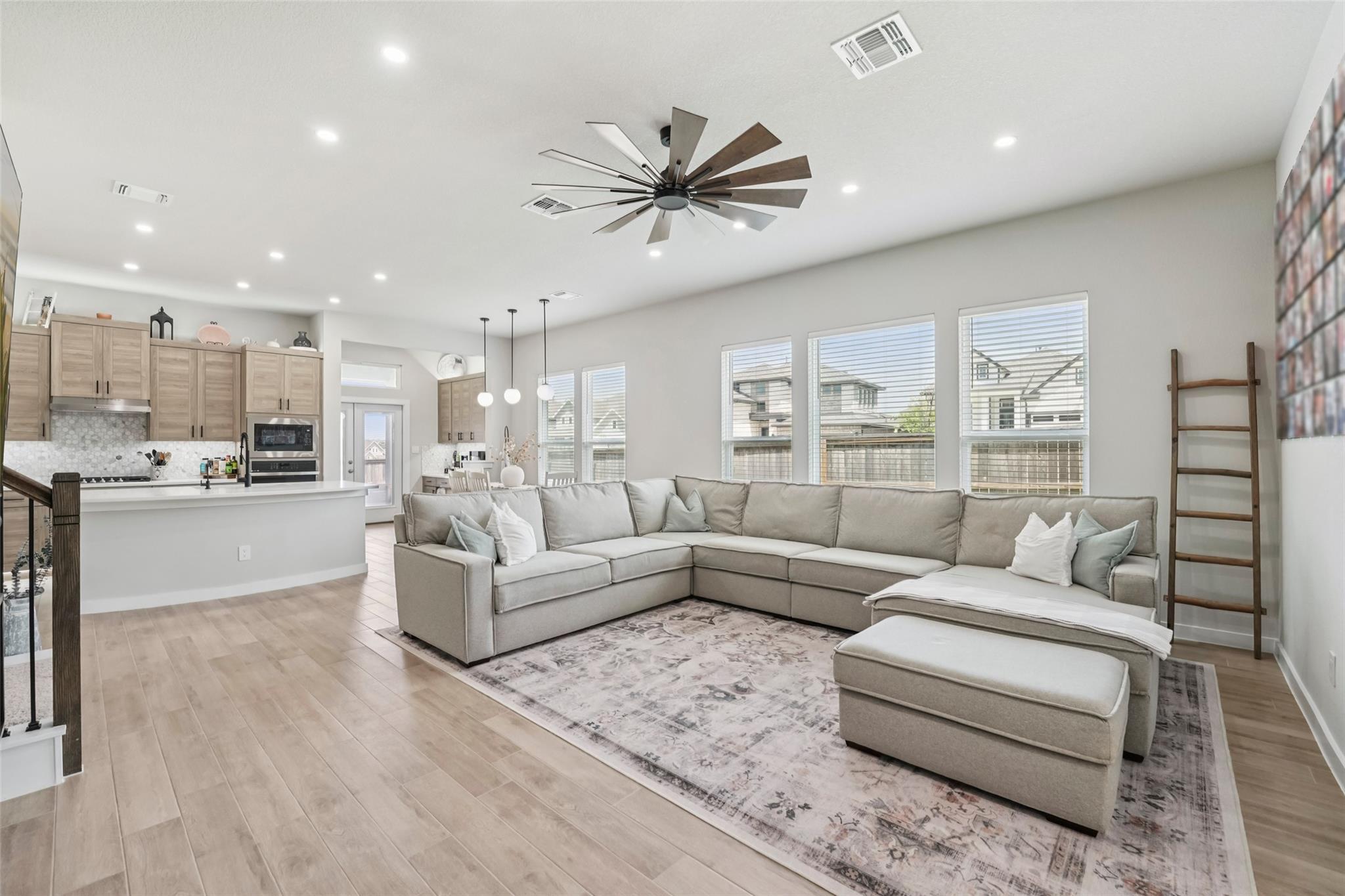 1108 Sweetspire ST