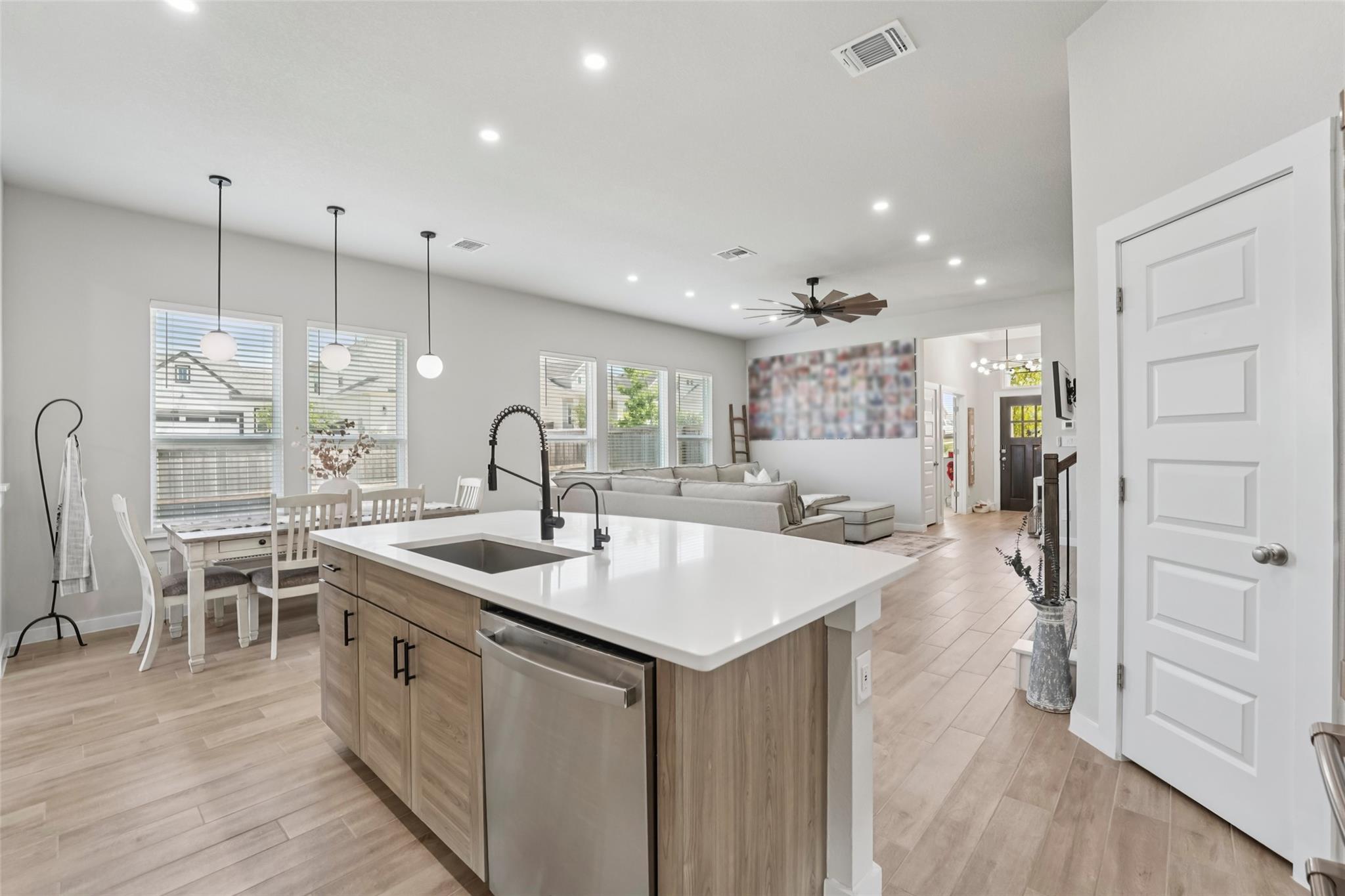 1108 Sweetspire ST