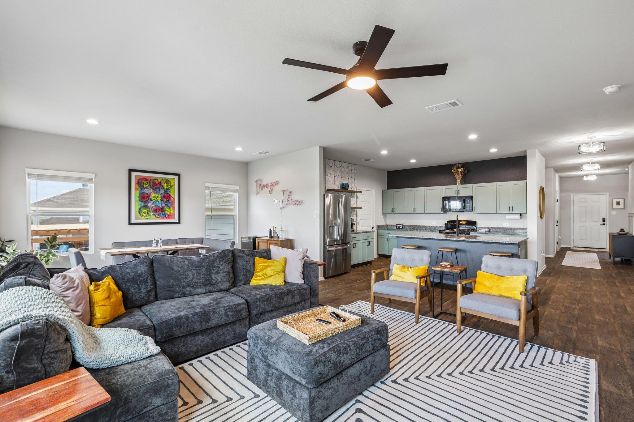 11604 Comano DR