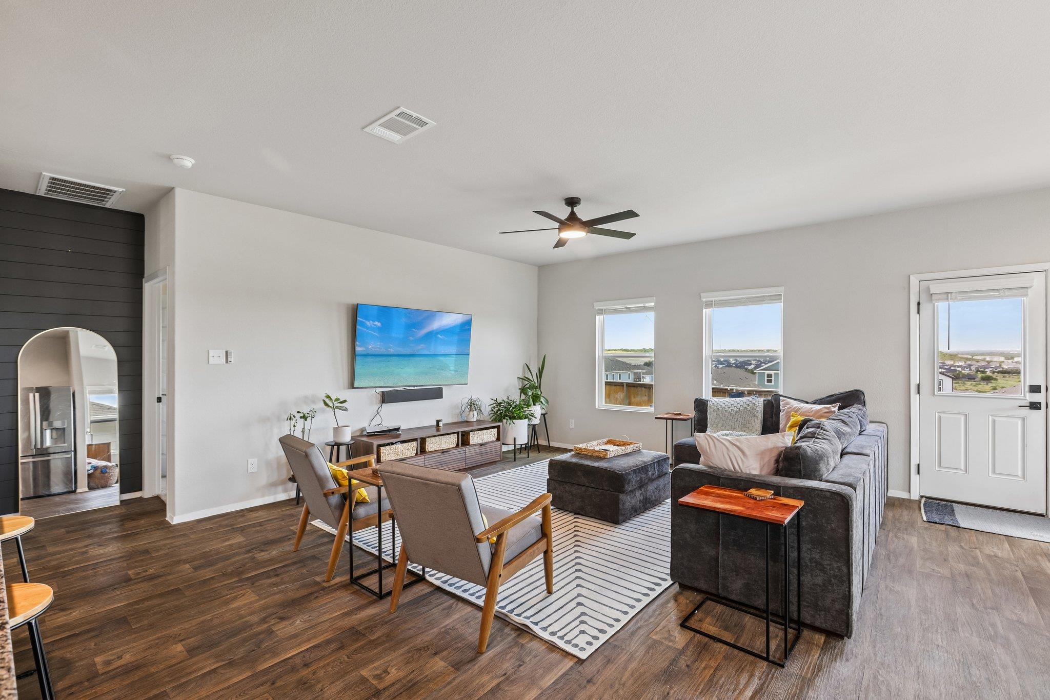 11604 Comano DR