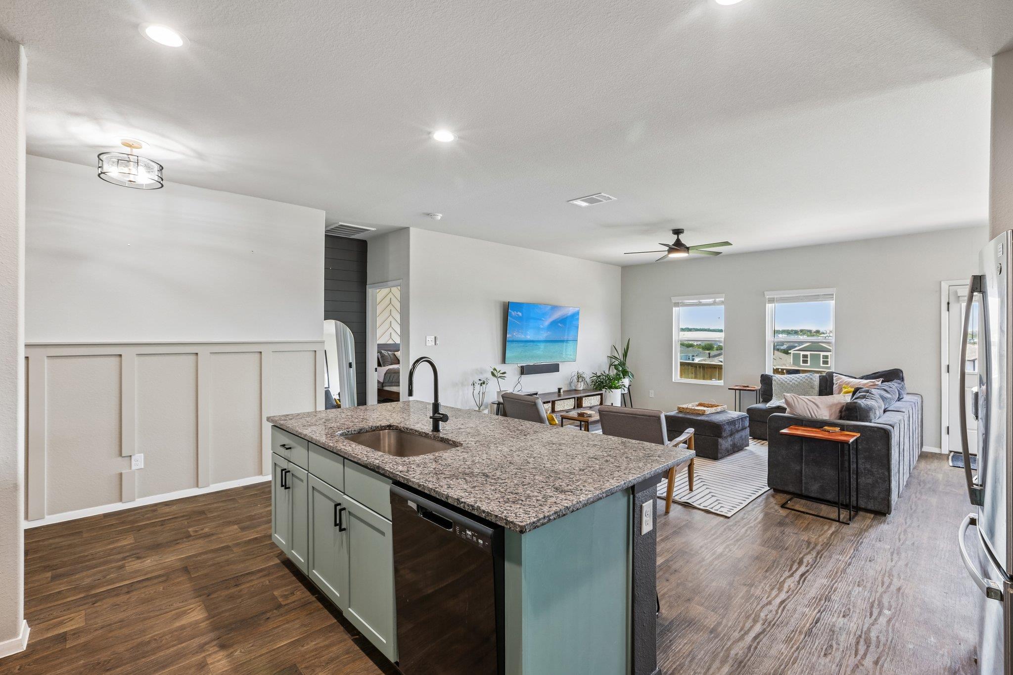 11604 Comano DR