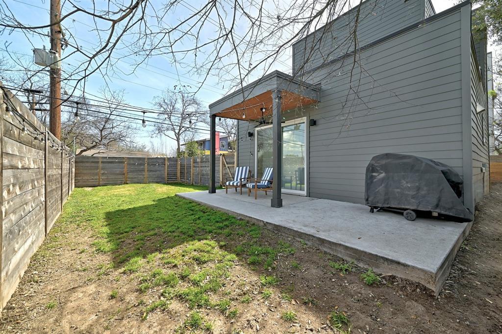 2812 E 4th ST # 2