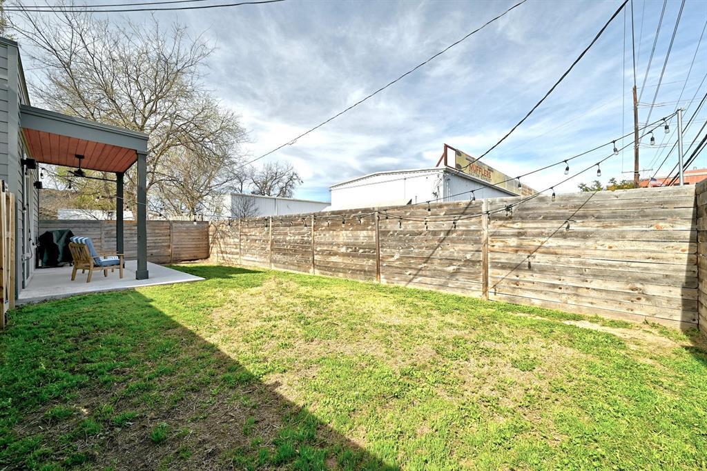 2812 E 4th ST # 2