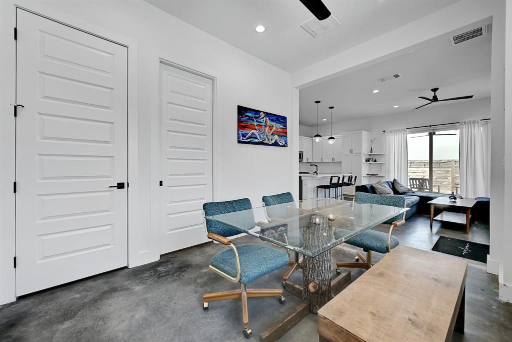 2812 E 4th ST # 2