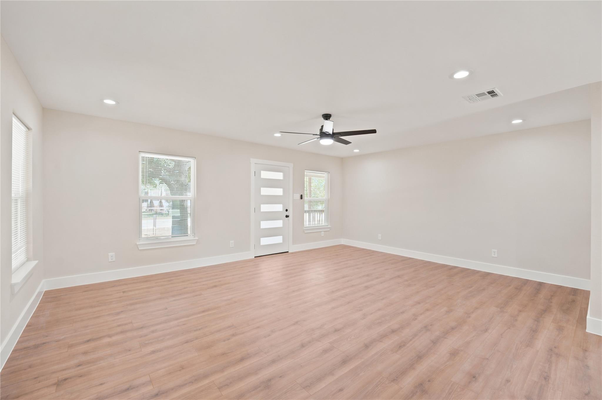 125 Discovery LN