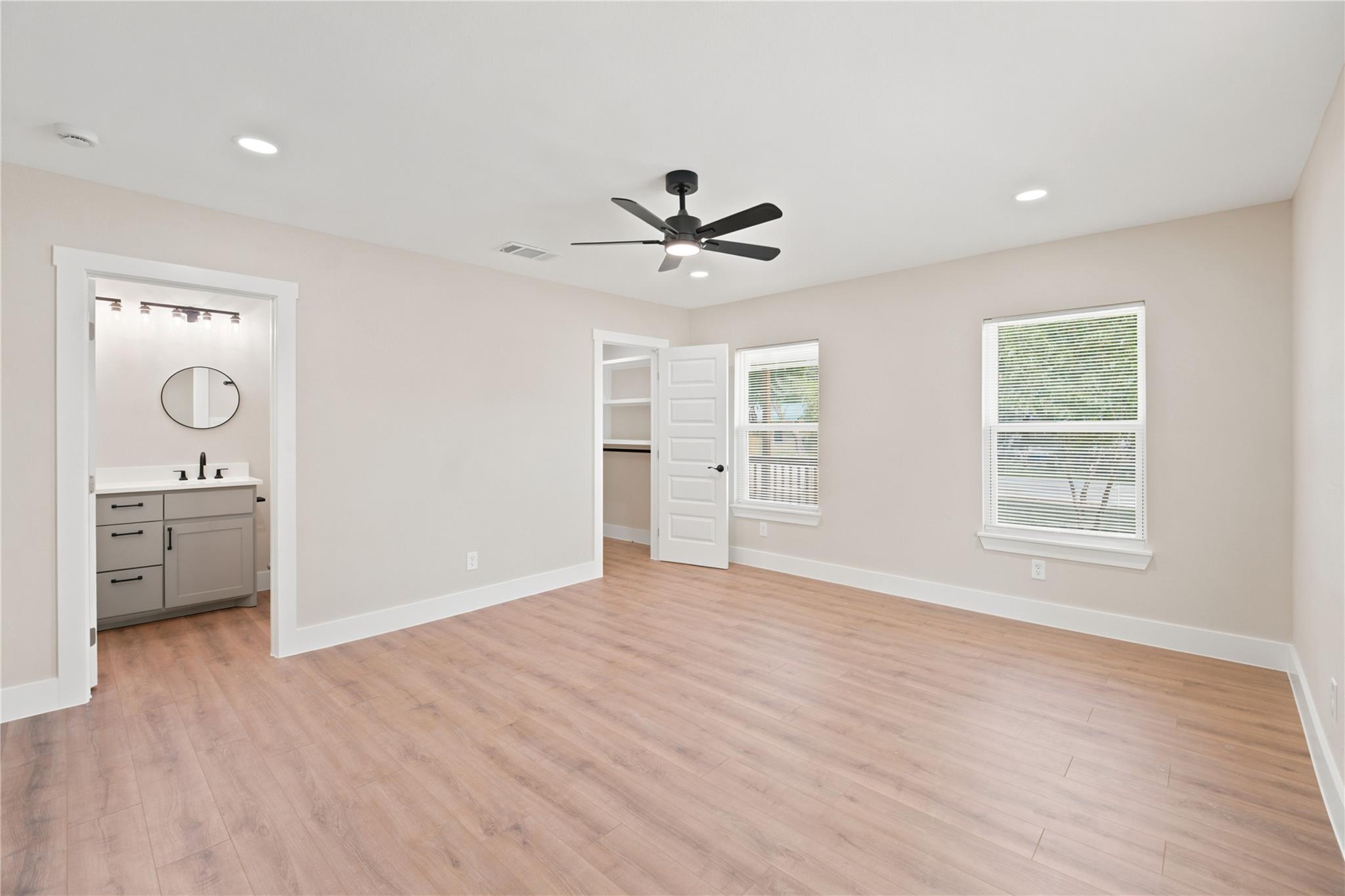 125 Discovery LN