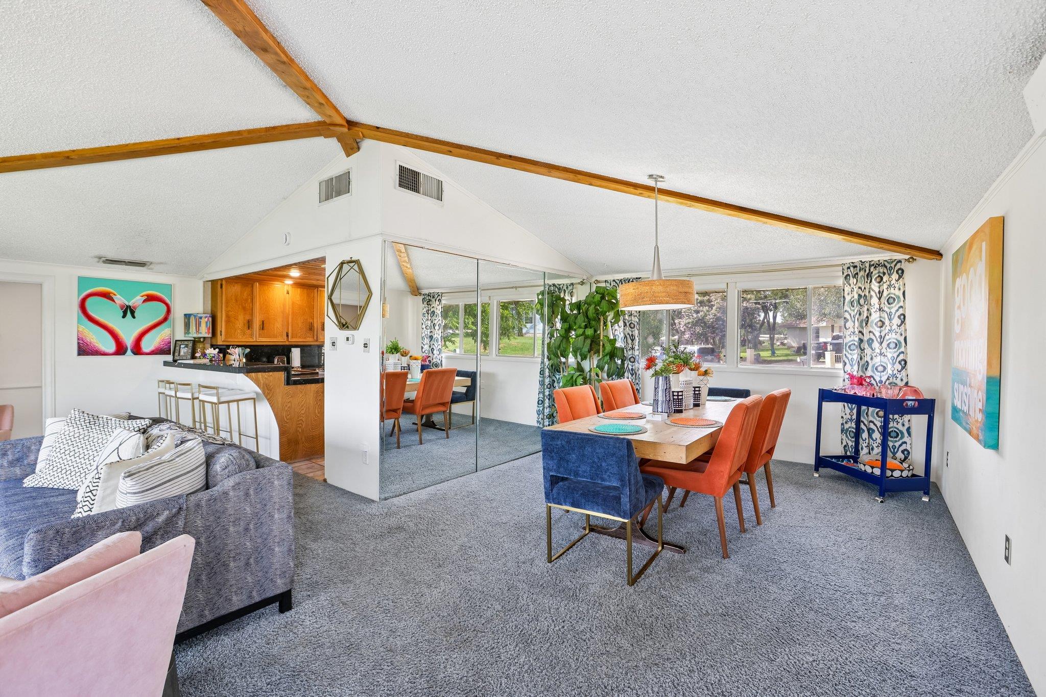 2516 Circle DR