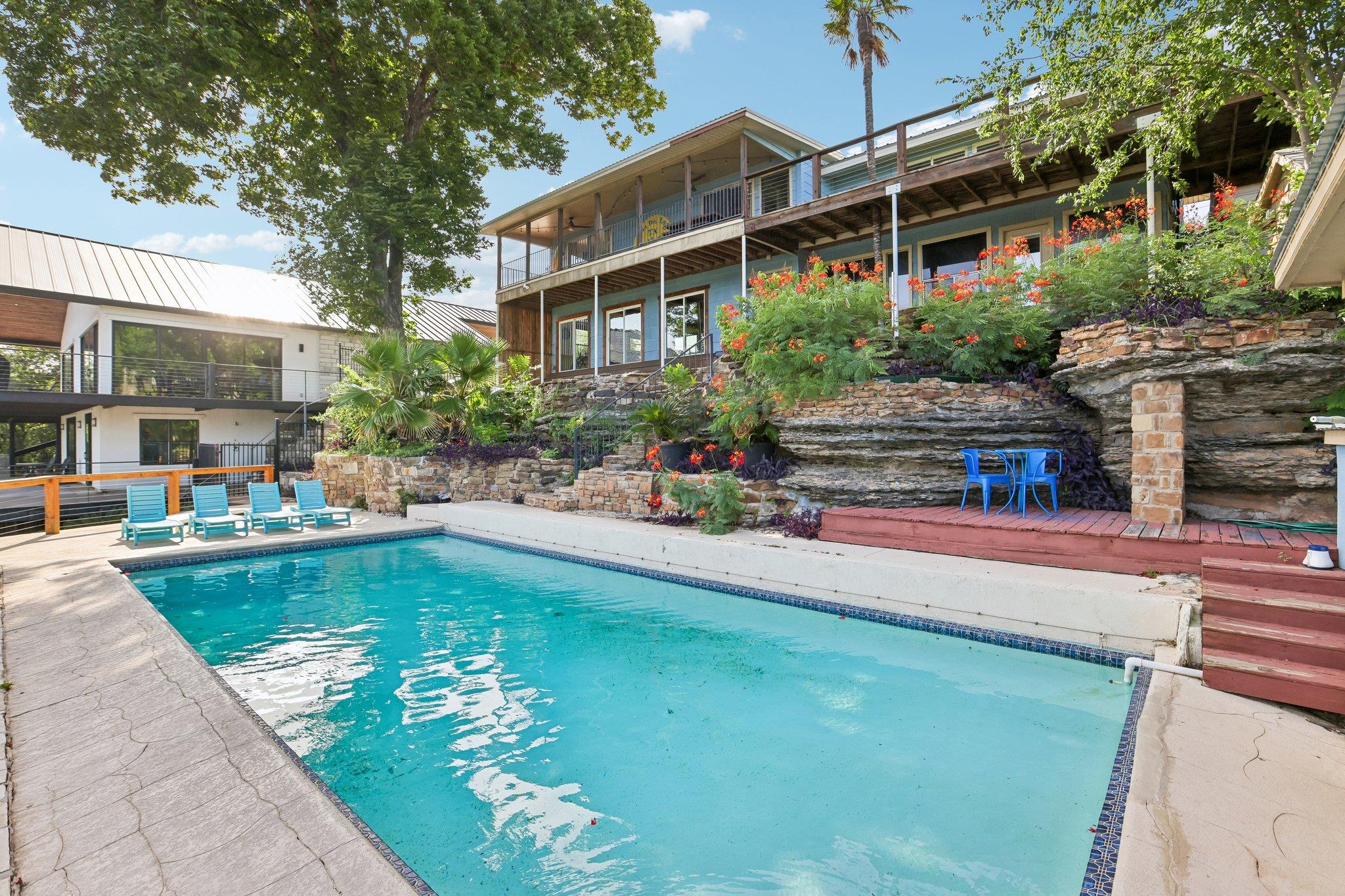 2516 Circle DR