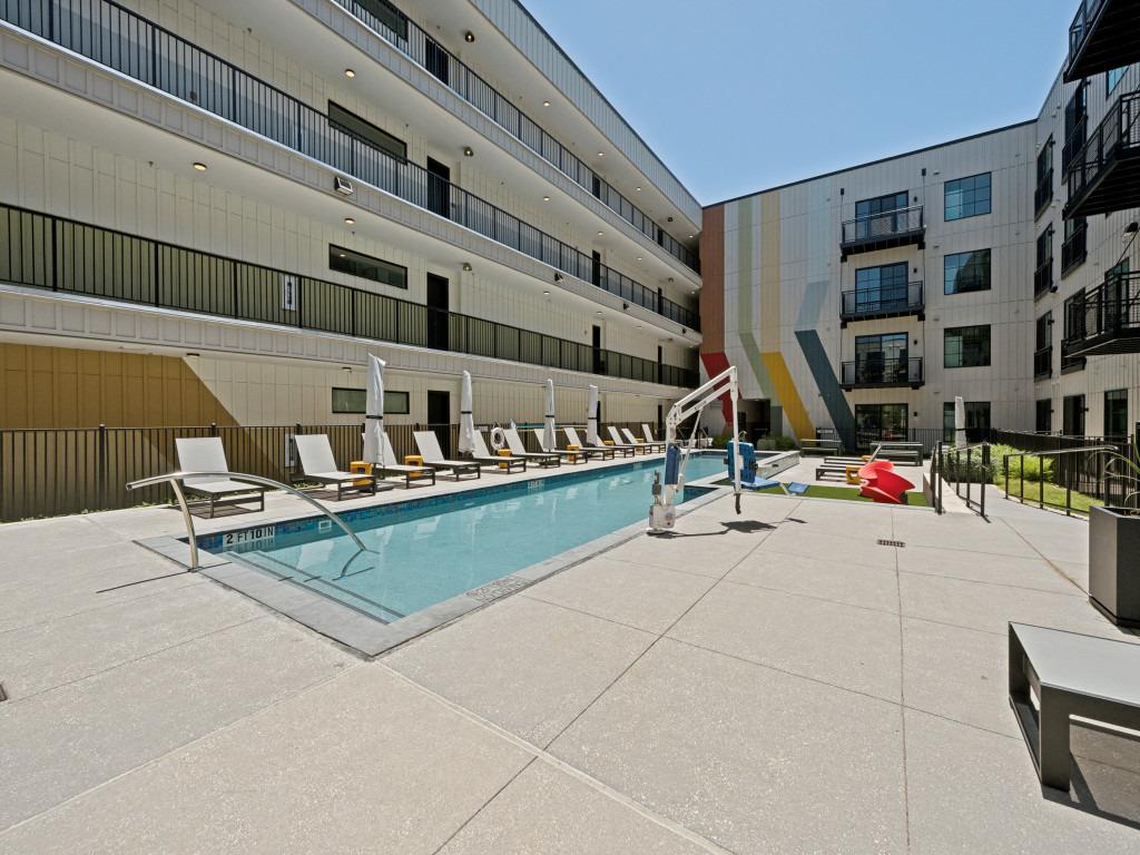 4315 S Congress Ave # 220