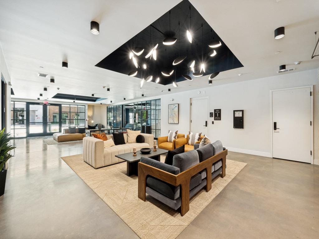 4315 S Congress Ave # 220