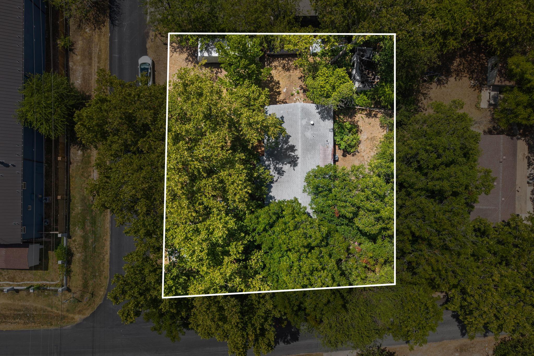 9106 Capitol DR