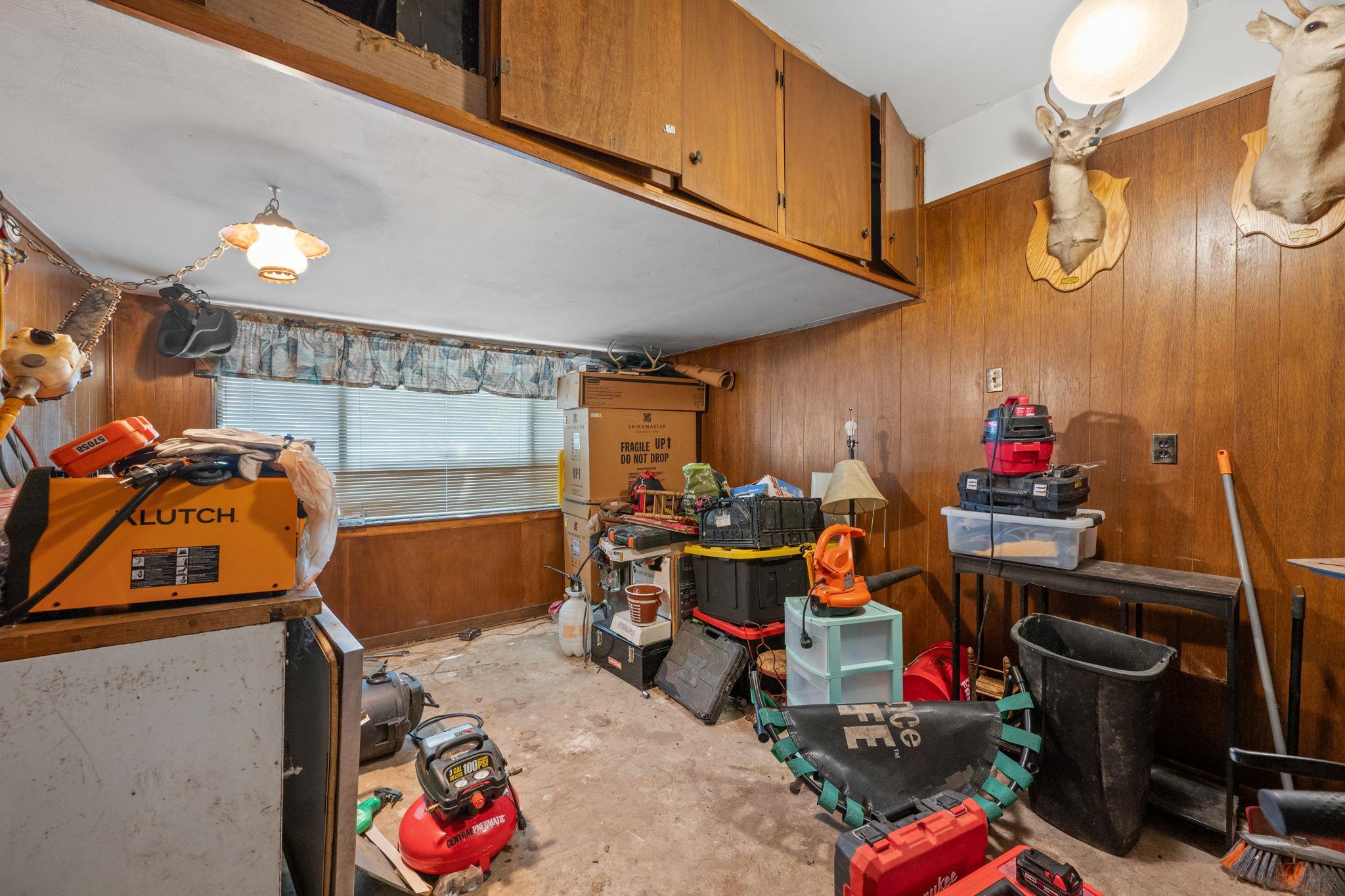 9106 Capitol DR