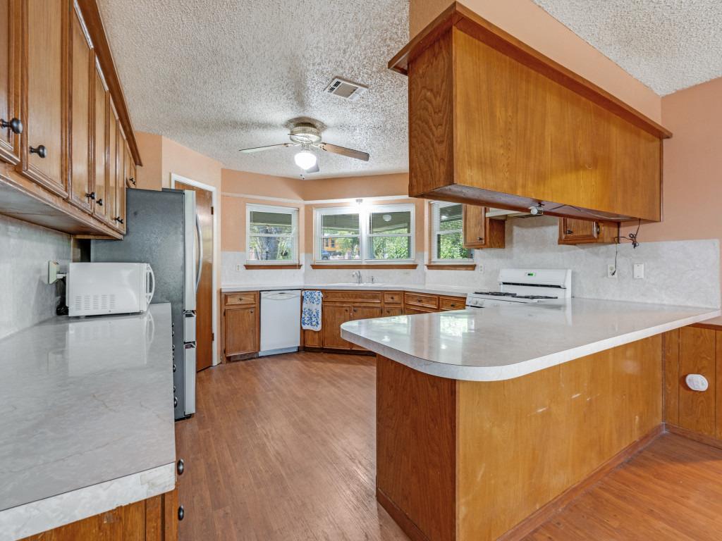 1035 Palomino RD