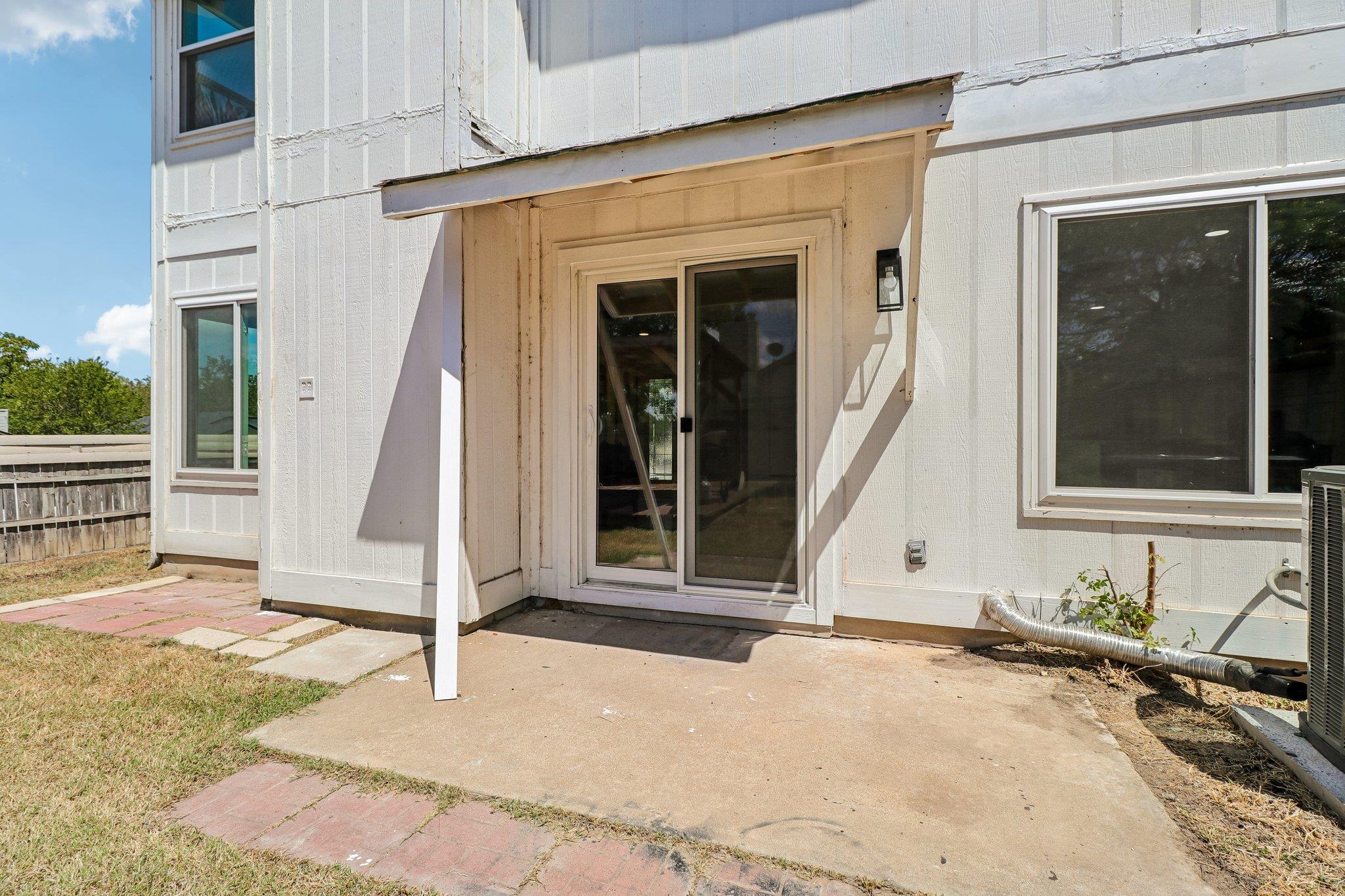 1101 Silverton CT