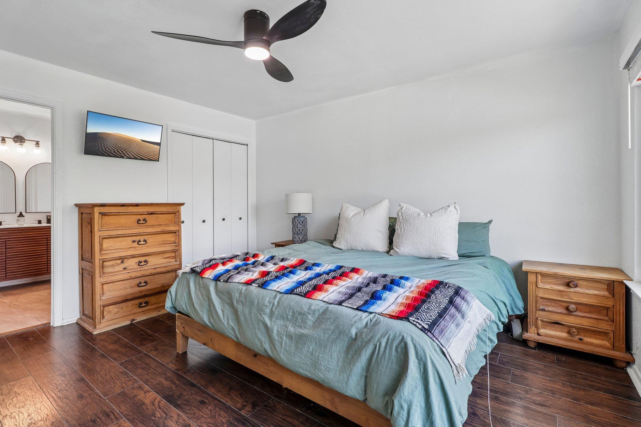 1101 Silverton CT