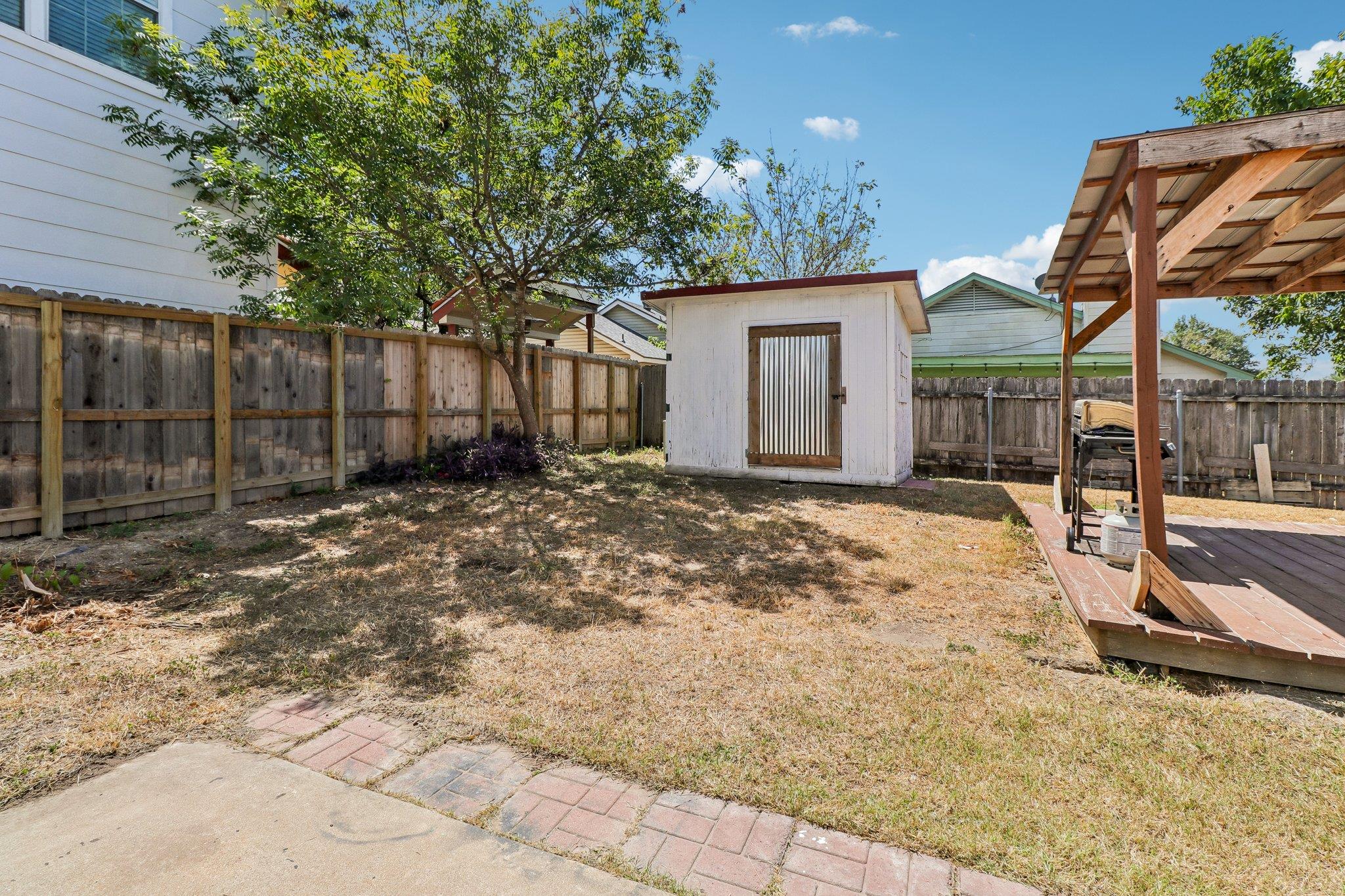 1101 Silverton CT