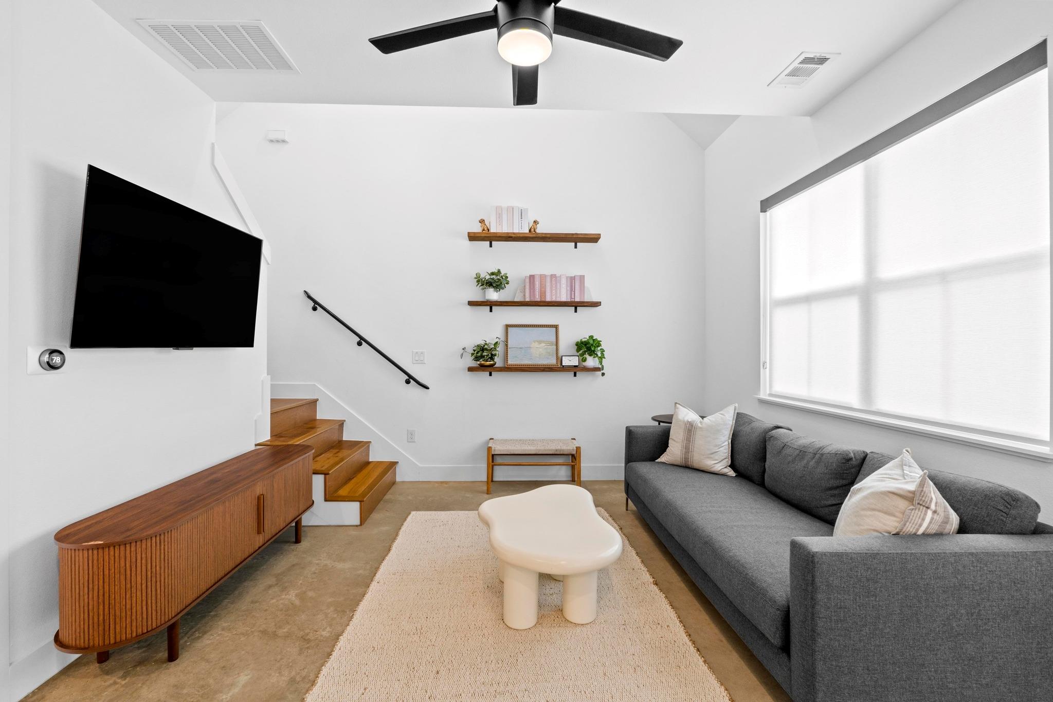 1706 Perez ST # 2