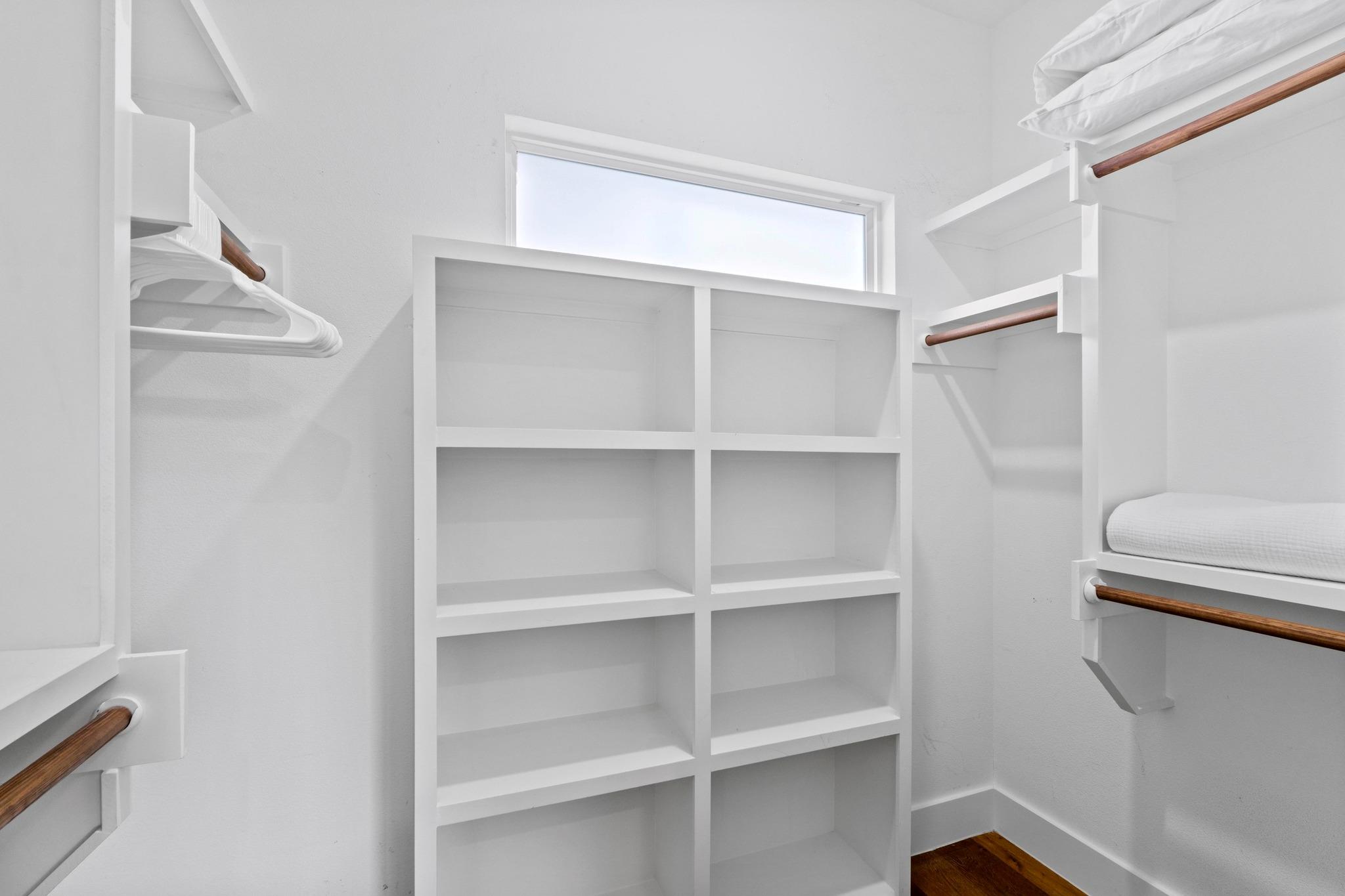 1706 Perez ST # 2