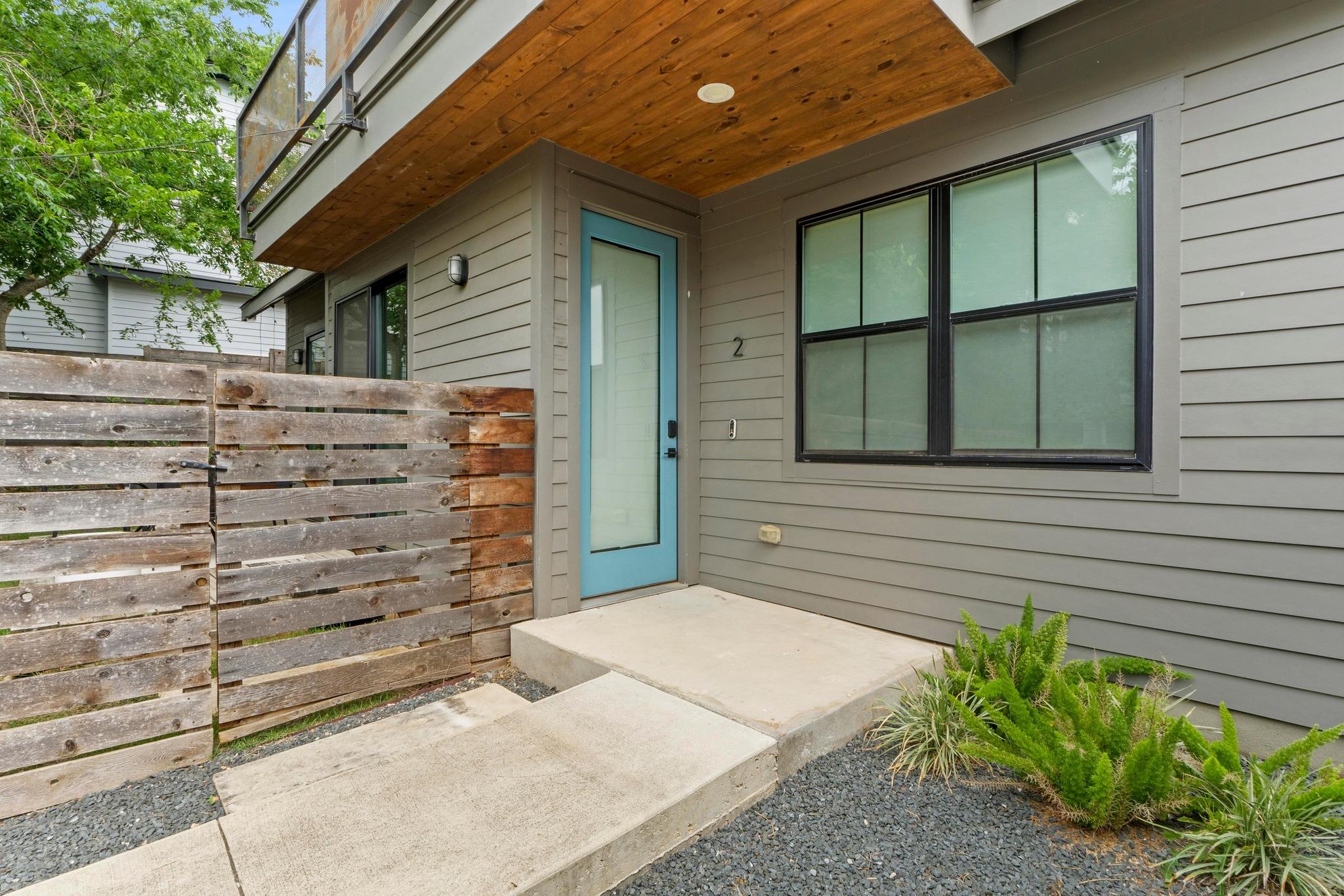 1706 Perez ST # 2