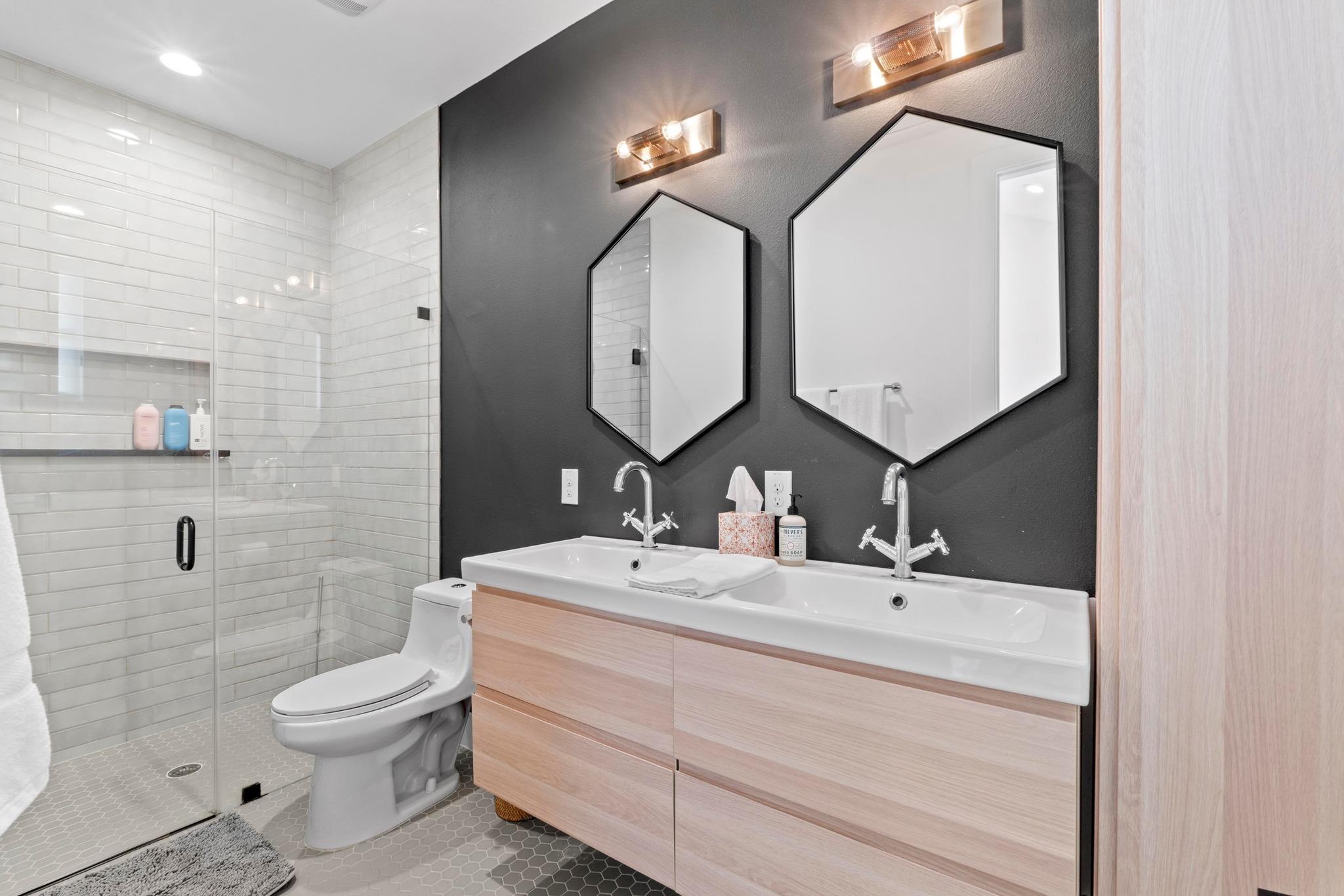 1706 Perez ST # 2