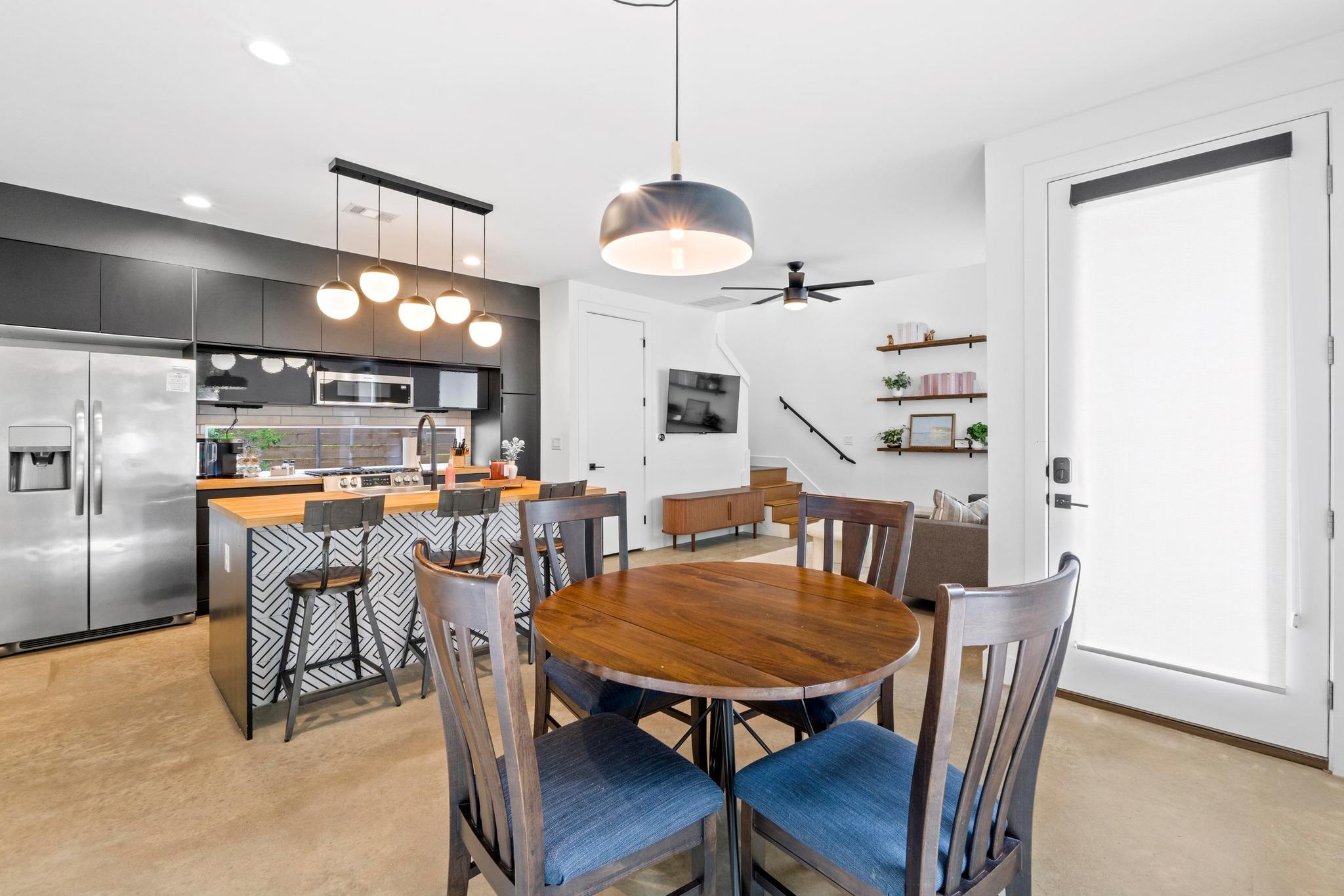 1706 Perez ST # 2
