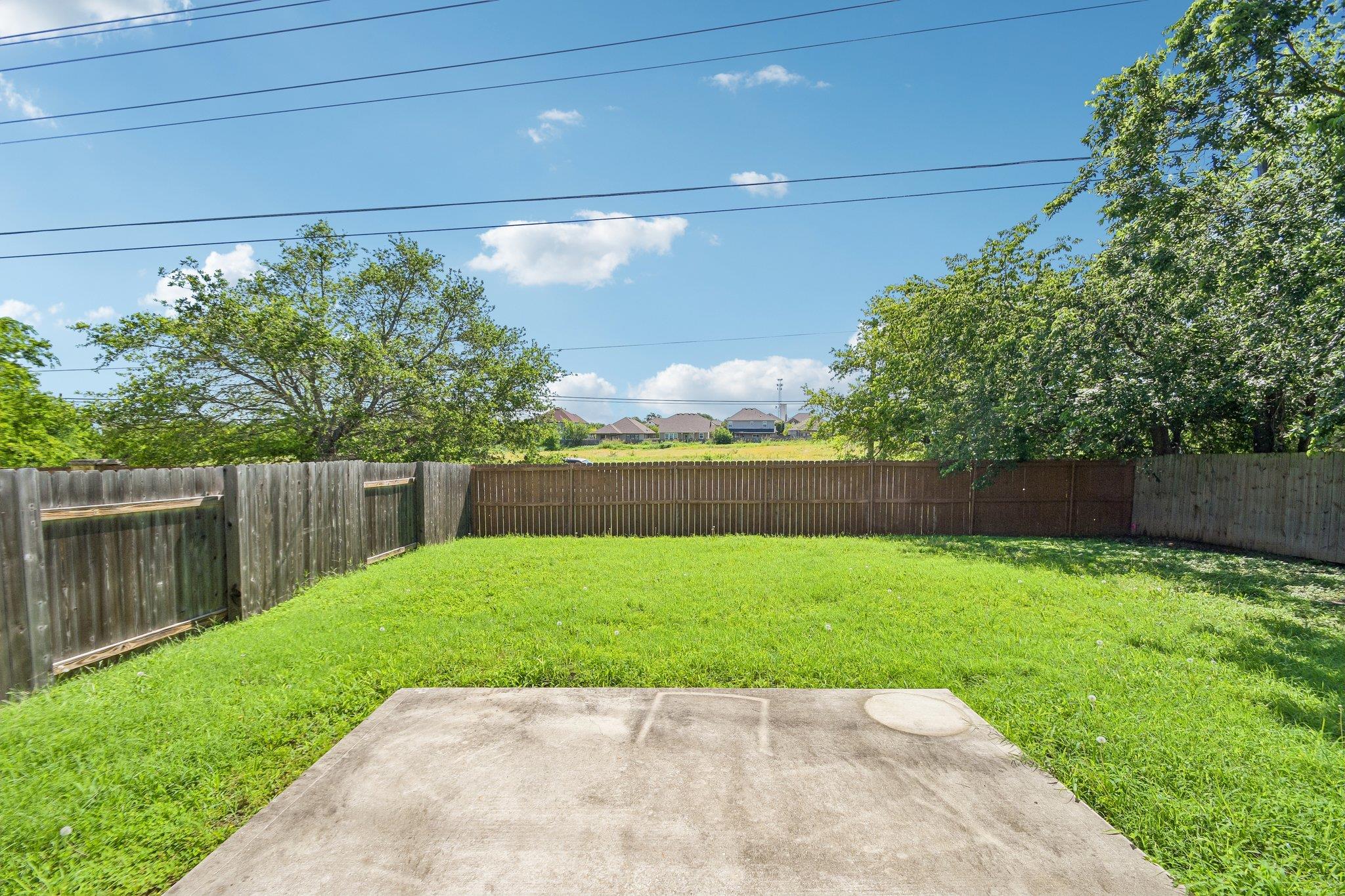 1377 Beechwood DR
