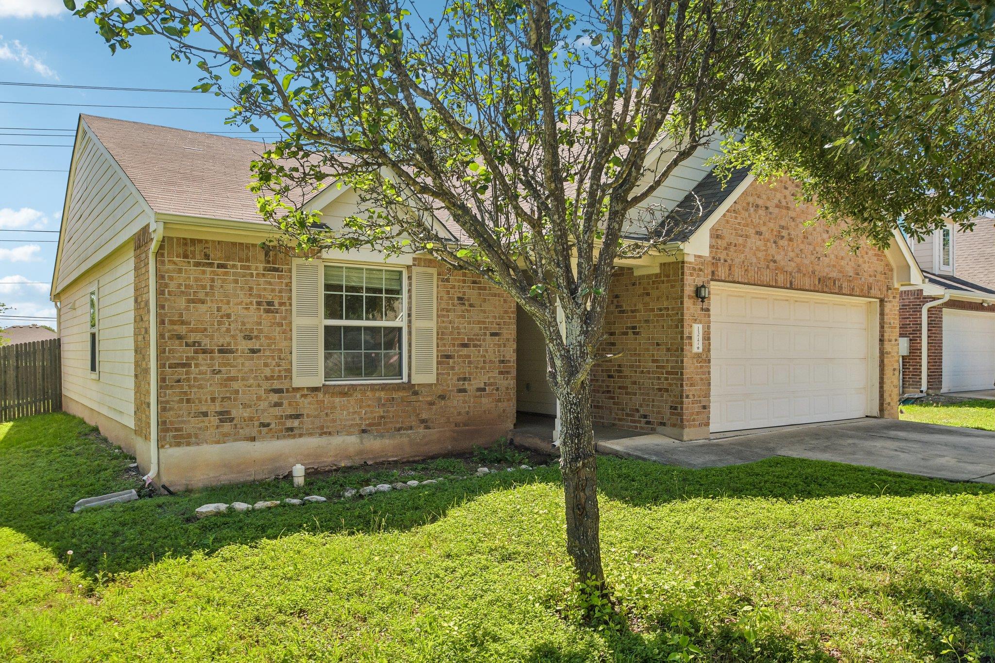 1377 Beechwood DR