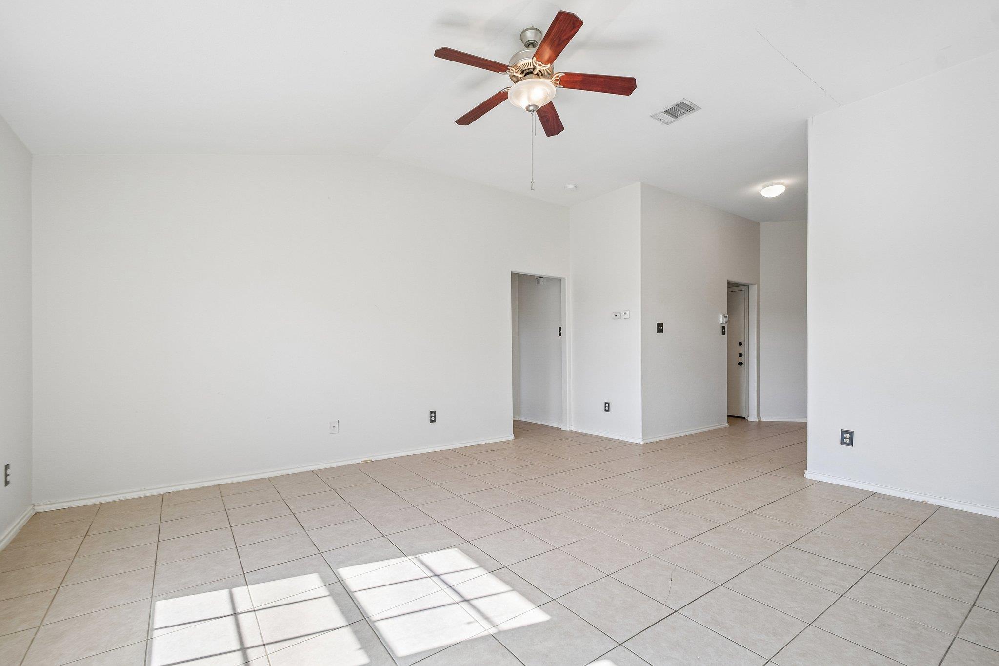 1377 Beechwood DR