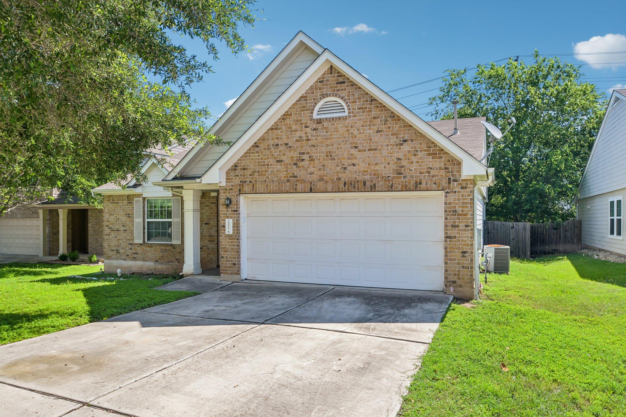 1377 Beechwood DR