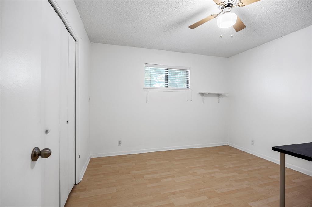 706 Cambridge DR