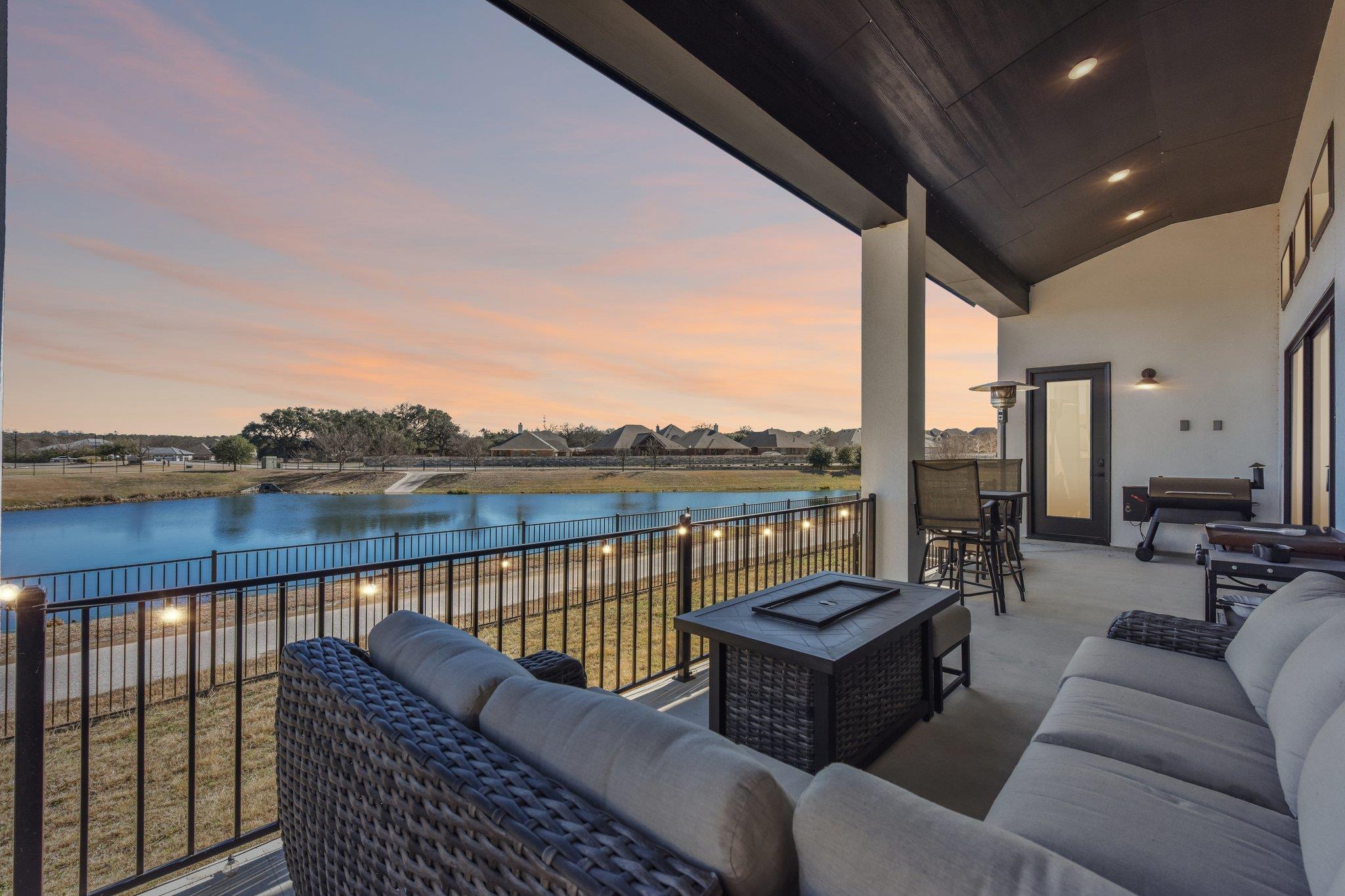 222 Rio Ranchero RD
