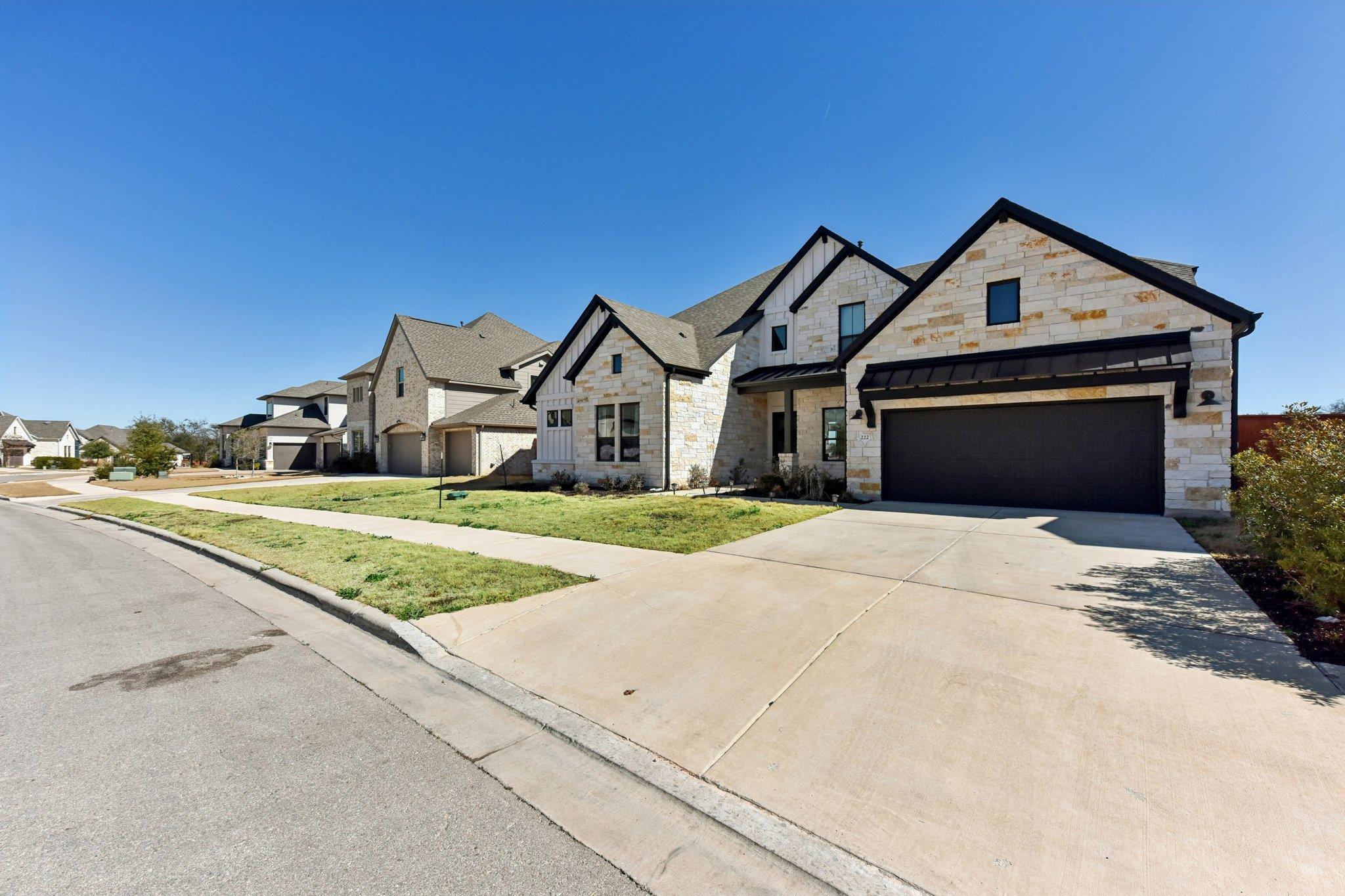 222 Rio Ranchero RD