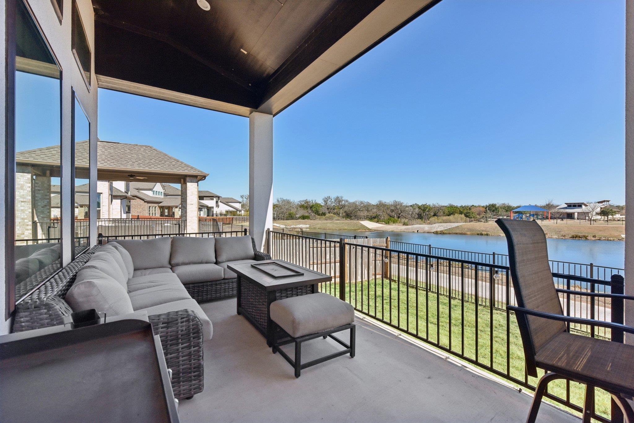 222 Rio Ranchero RD