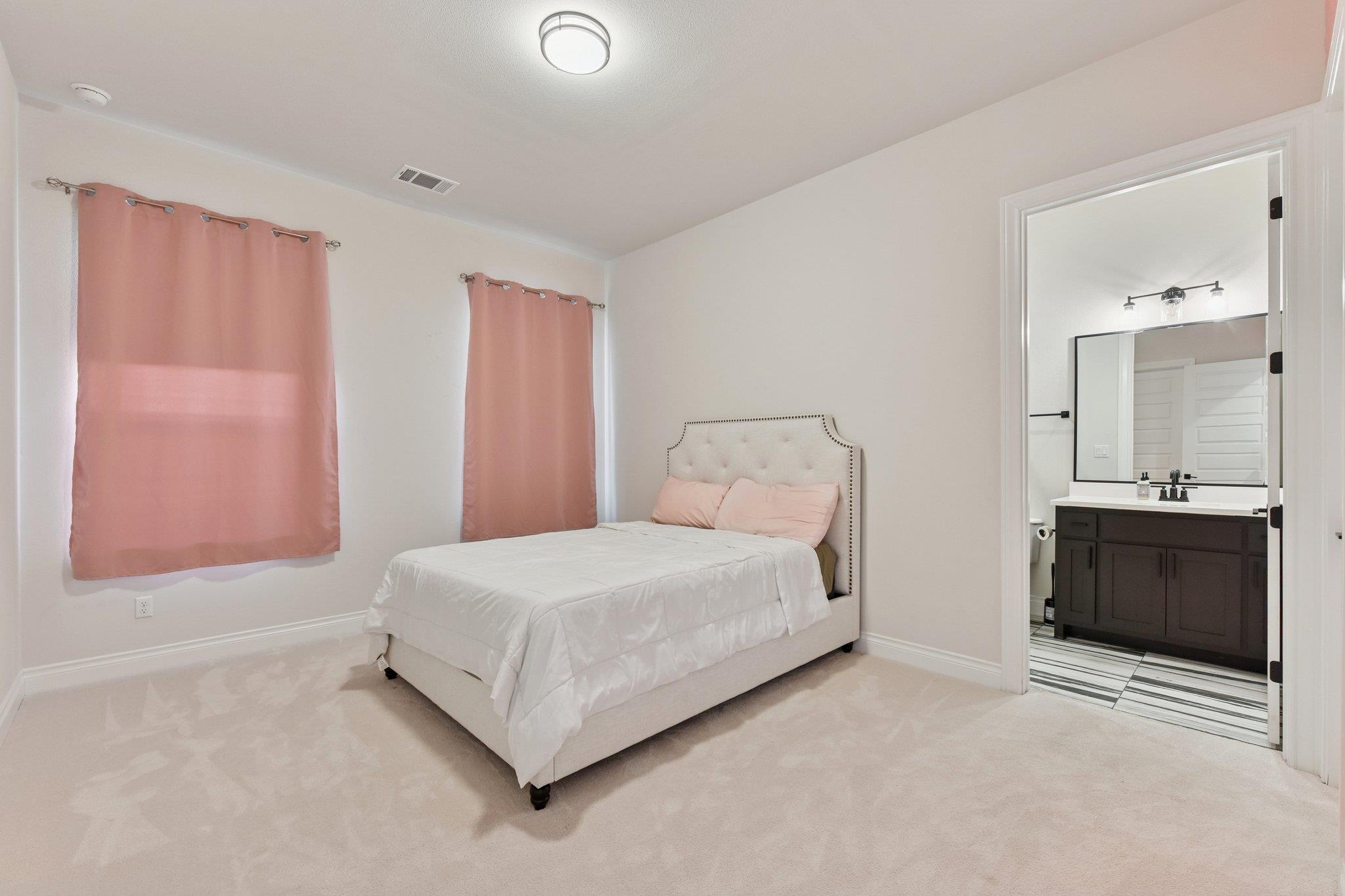 222 Rio Ranchero RD