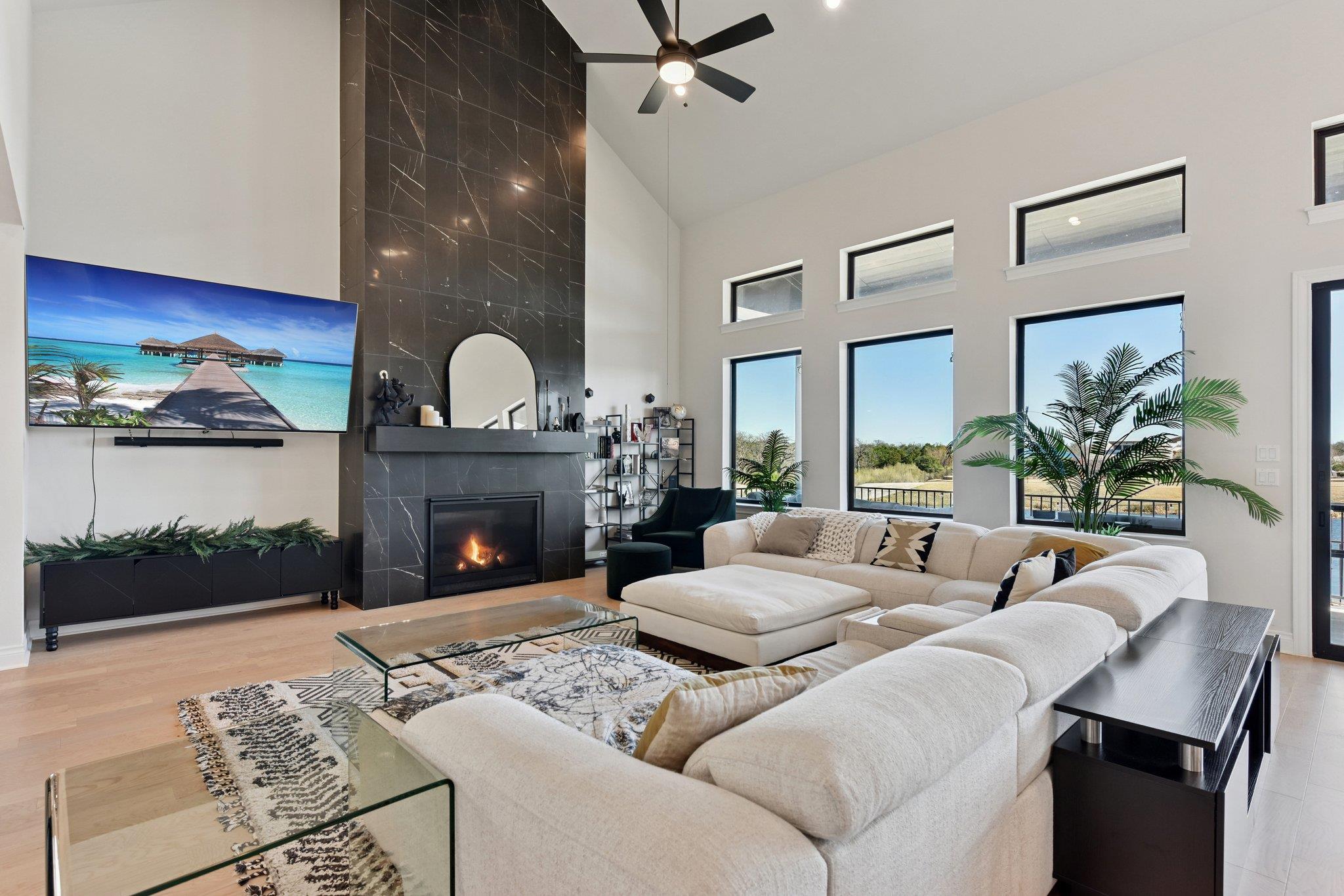 222 Rio Ranchero RD