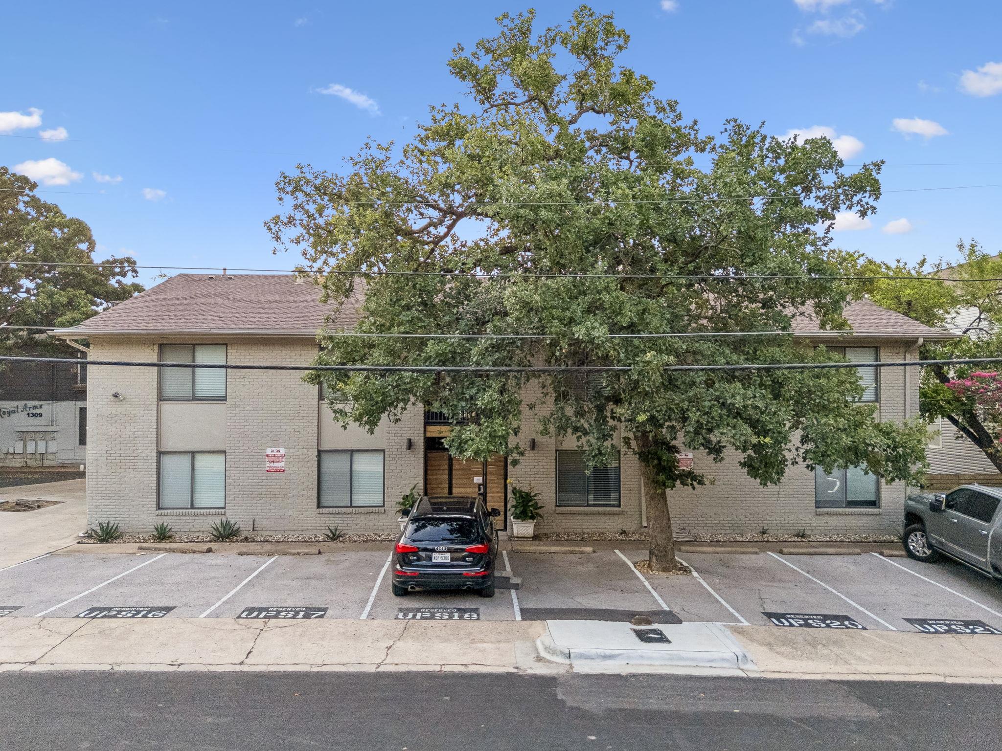 1307 Norwalk LN # 203