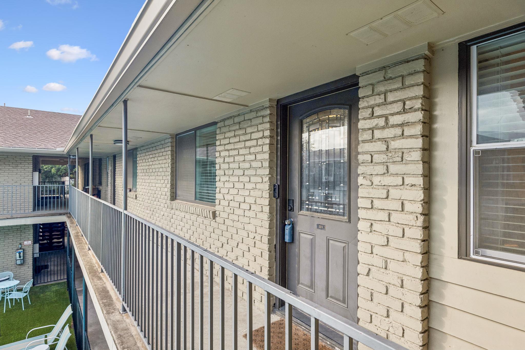 1307 Norwalk LN # 203
