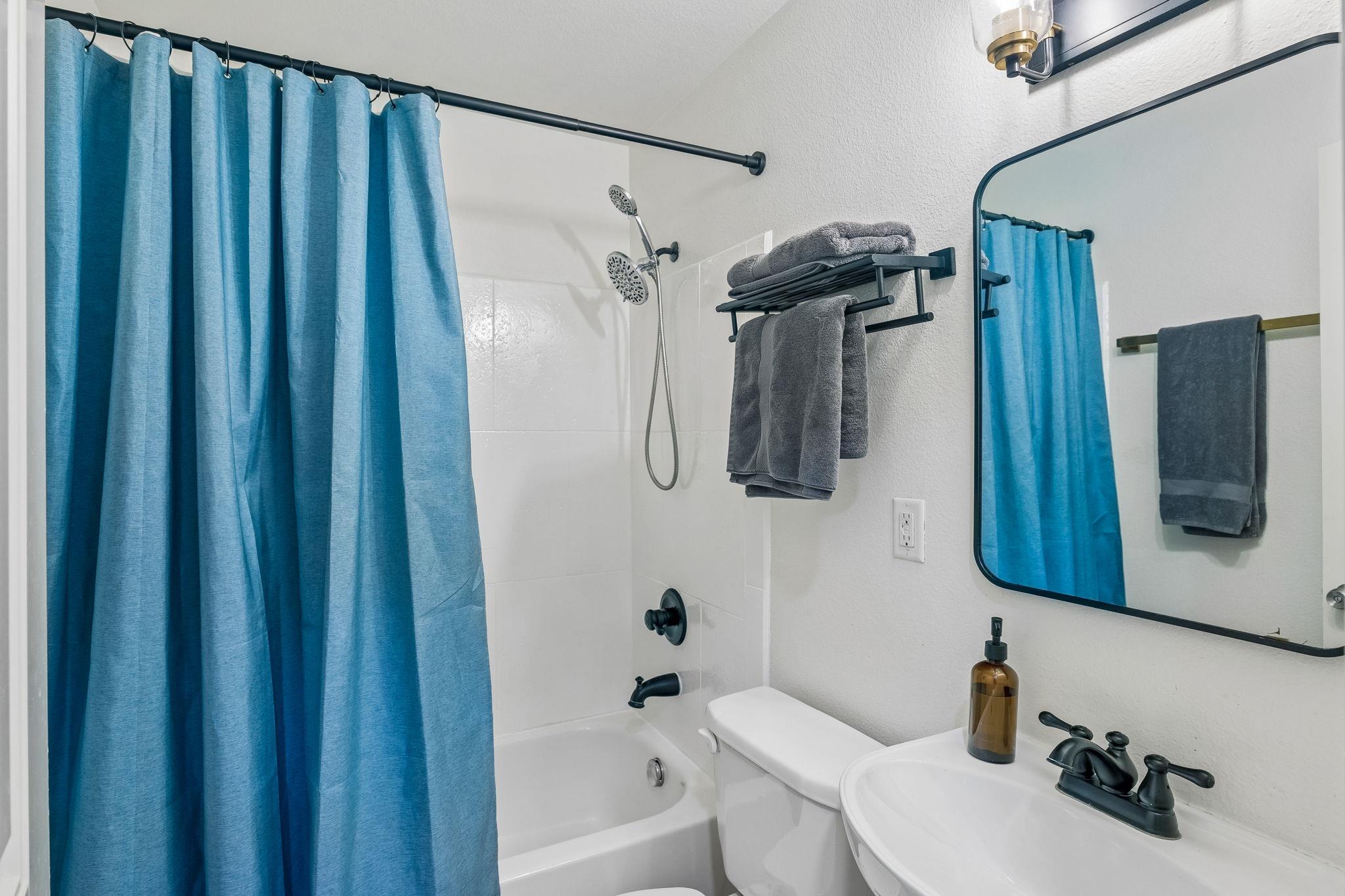 1307 Norwalk LN # 203